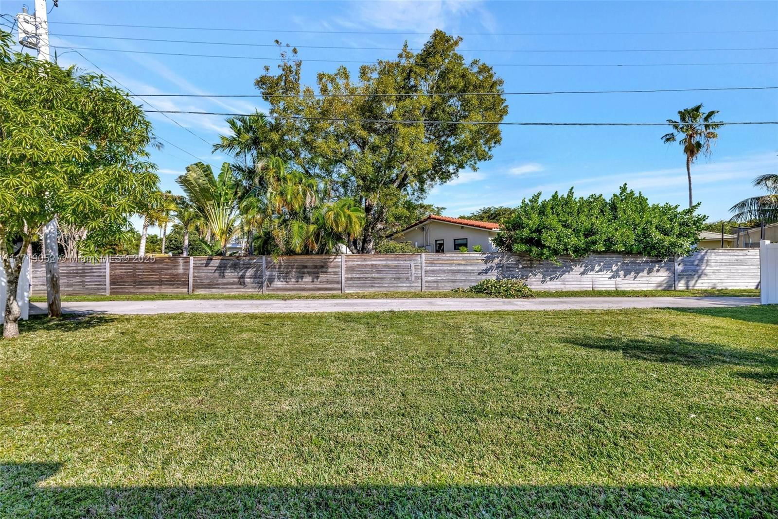 Real estate property located at 919 13th Ave, Broward, Sunny Acres, Hollywood, FL