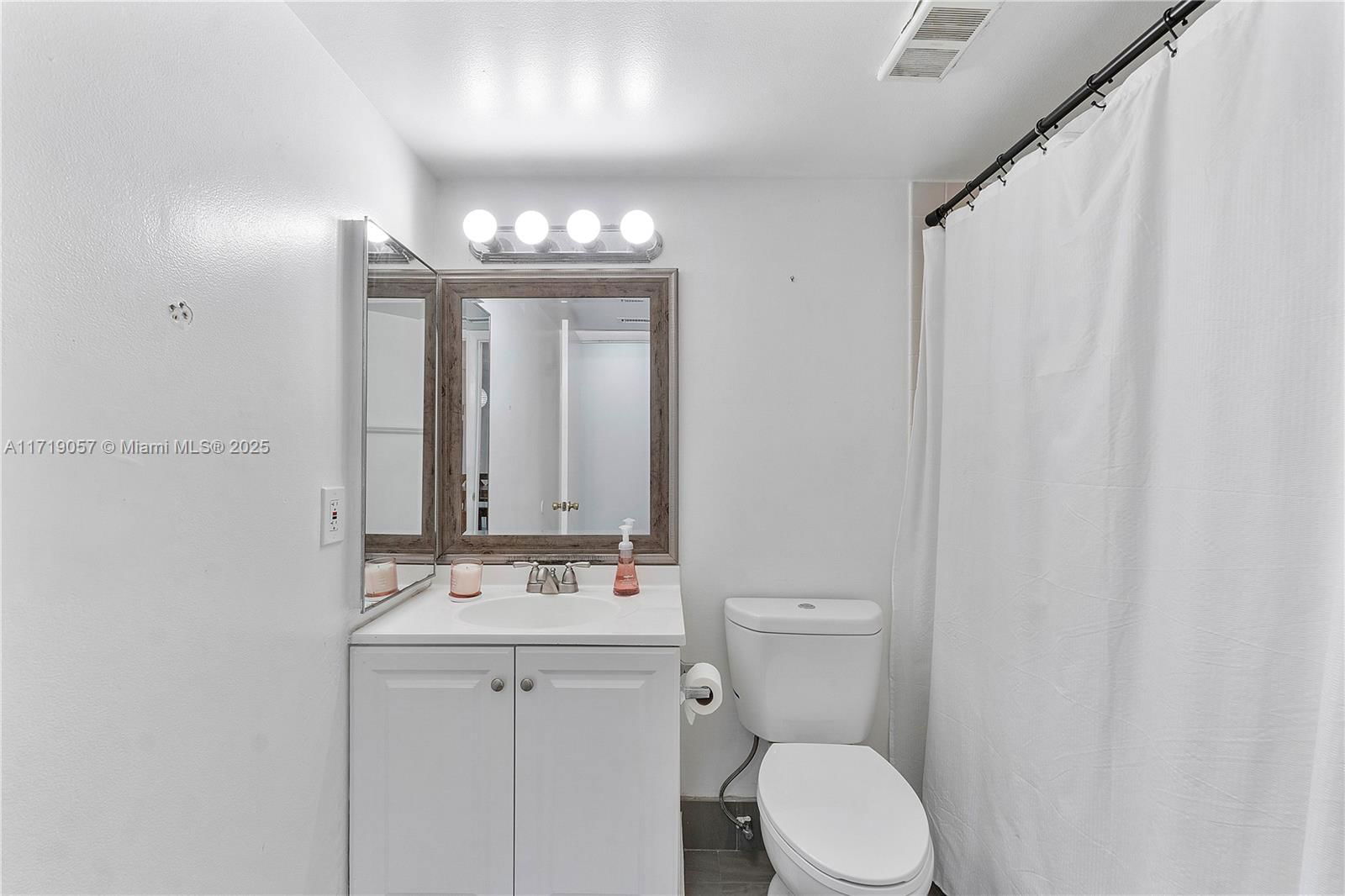 Real estate property located at 8871 Wiles Rd #204, Broward, Edgewater Condo, Coral Springs, FL