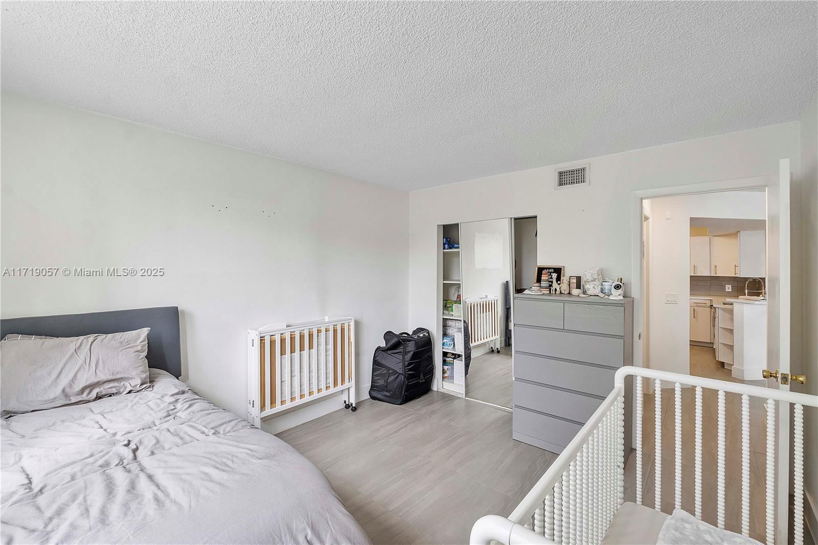 Real estate property located at 8871 Wiles Rd #204, Broward, Edgewater Condo, Coral Springs, FL