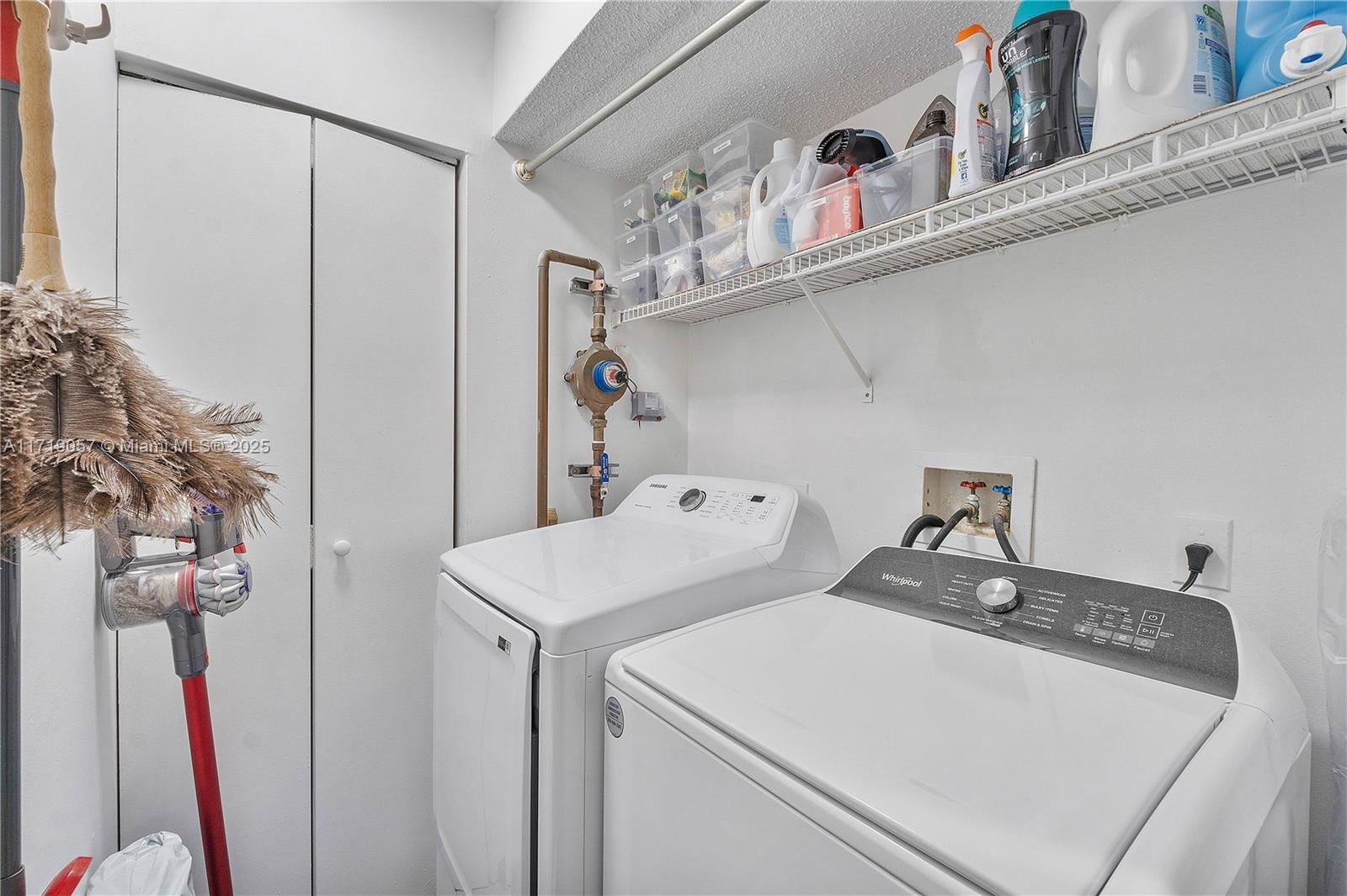 Real estate property located at 8871 Wiles Rd #204, Broward, Edgewater Condo, Coral Springs, FL