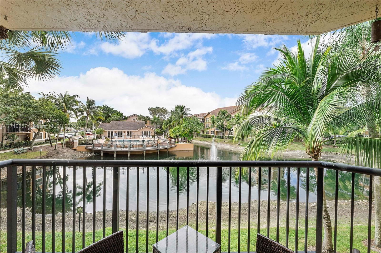 Real estate property located at 8871 Wiles Rd #204, Broward, Edgewater Condo, Coral Springs, FL