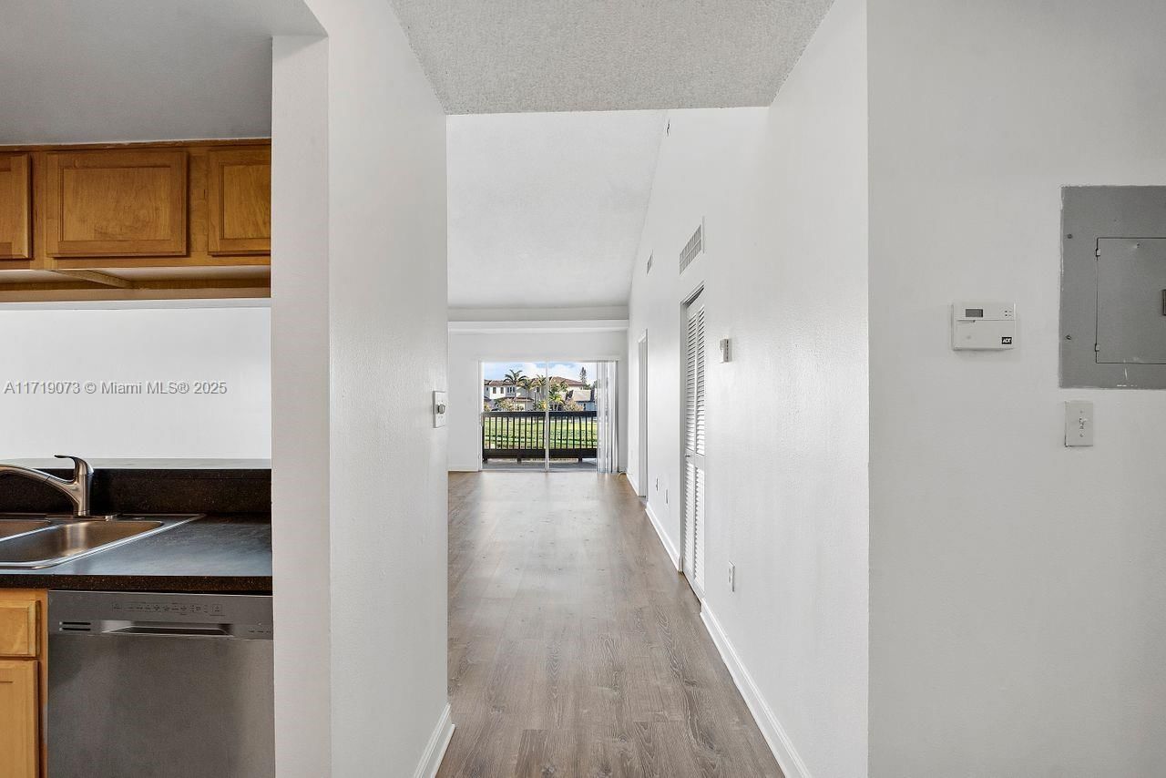 Real estate property located at 735 113th Way #735, Broward, Fairway Greens Condo Home, Pembroke Pines, FL