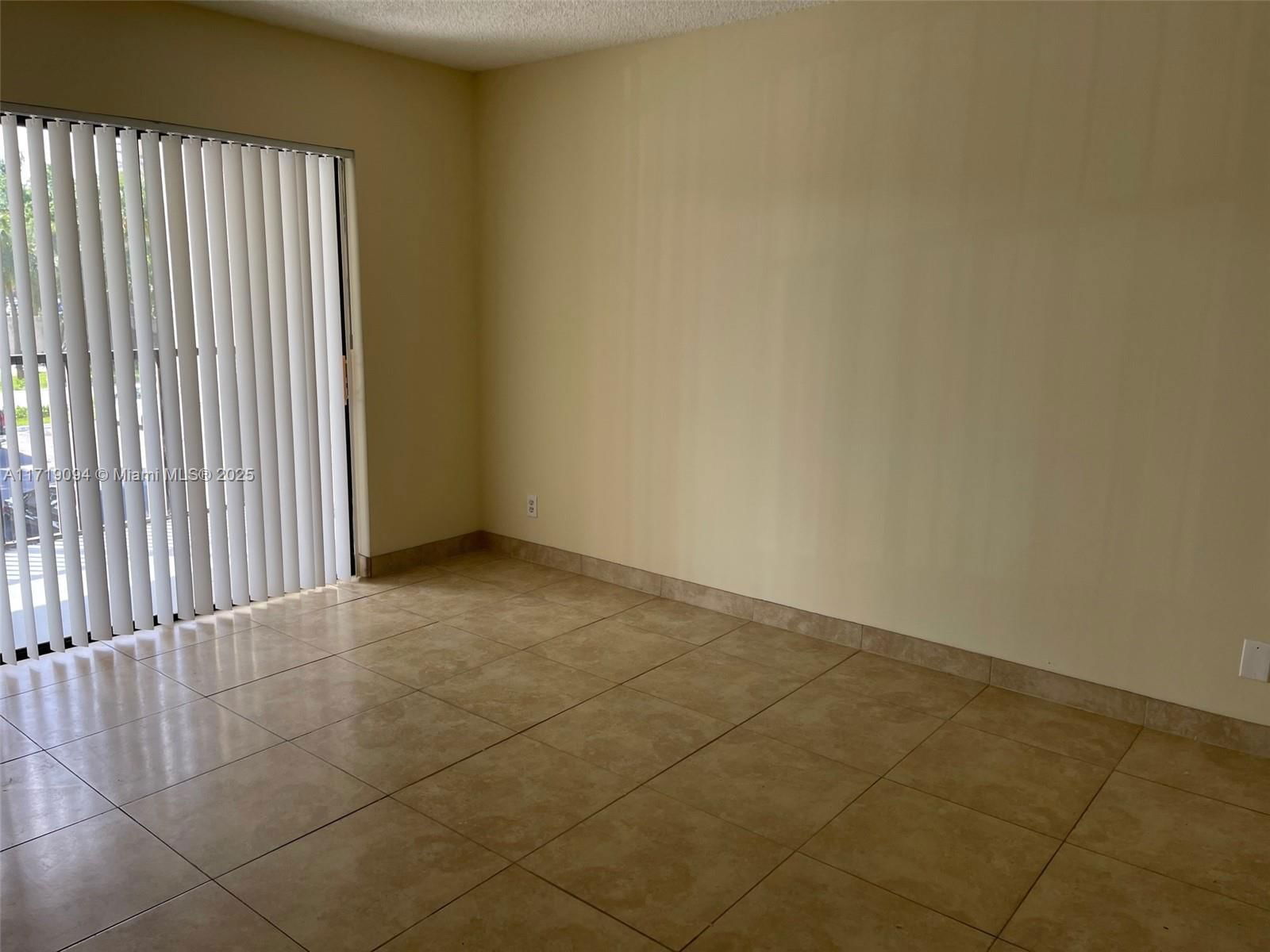 Real estate property located at 1226 Military Trail #2224, Broward, Villas At Meadow Lakes Co, Deerfield Beach, FL