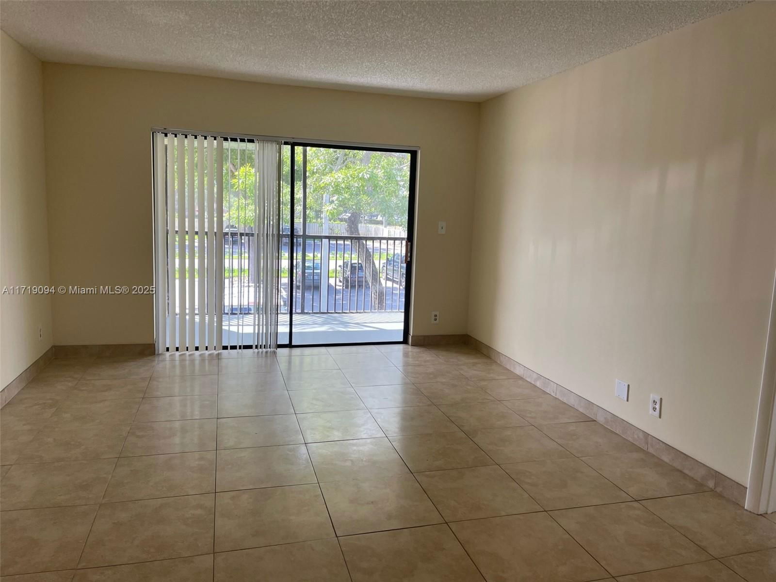 Real estate property located at 1226 Military Trail #2224, Broward, Villas At Meadow Lakes Co, Deerfield Beach, FL
