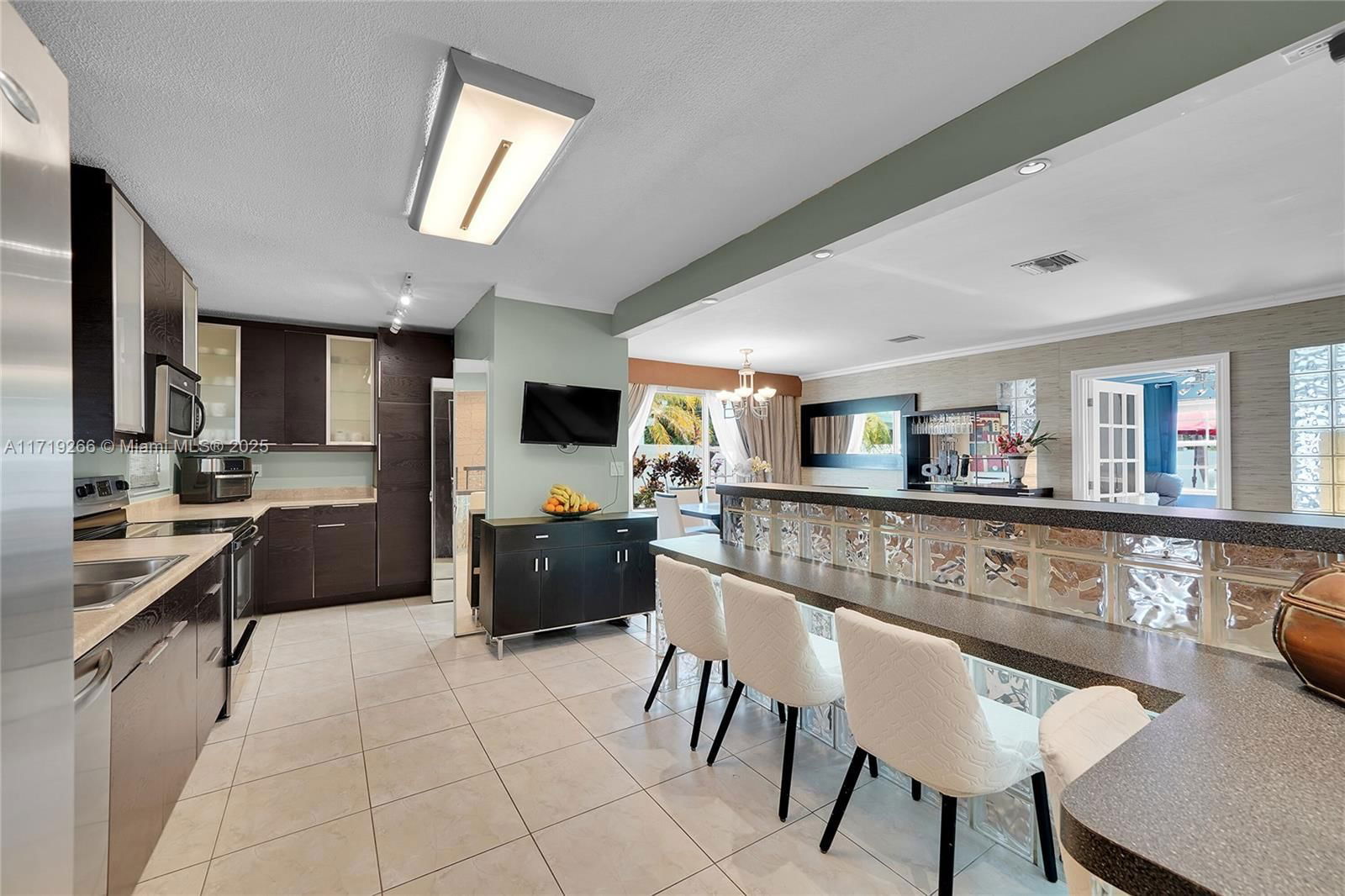 Real estate property located at 17805 9th Pl, Miami-dade, Windward Heights No 5, North Miami Beach, FL