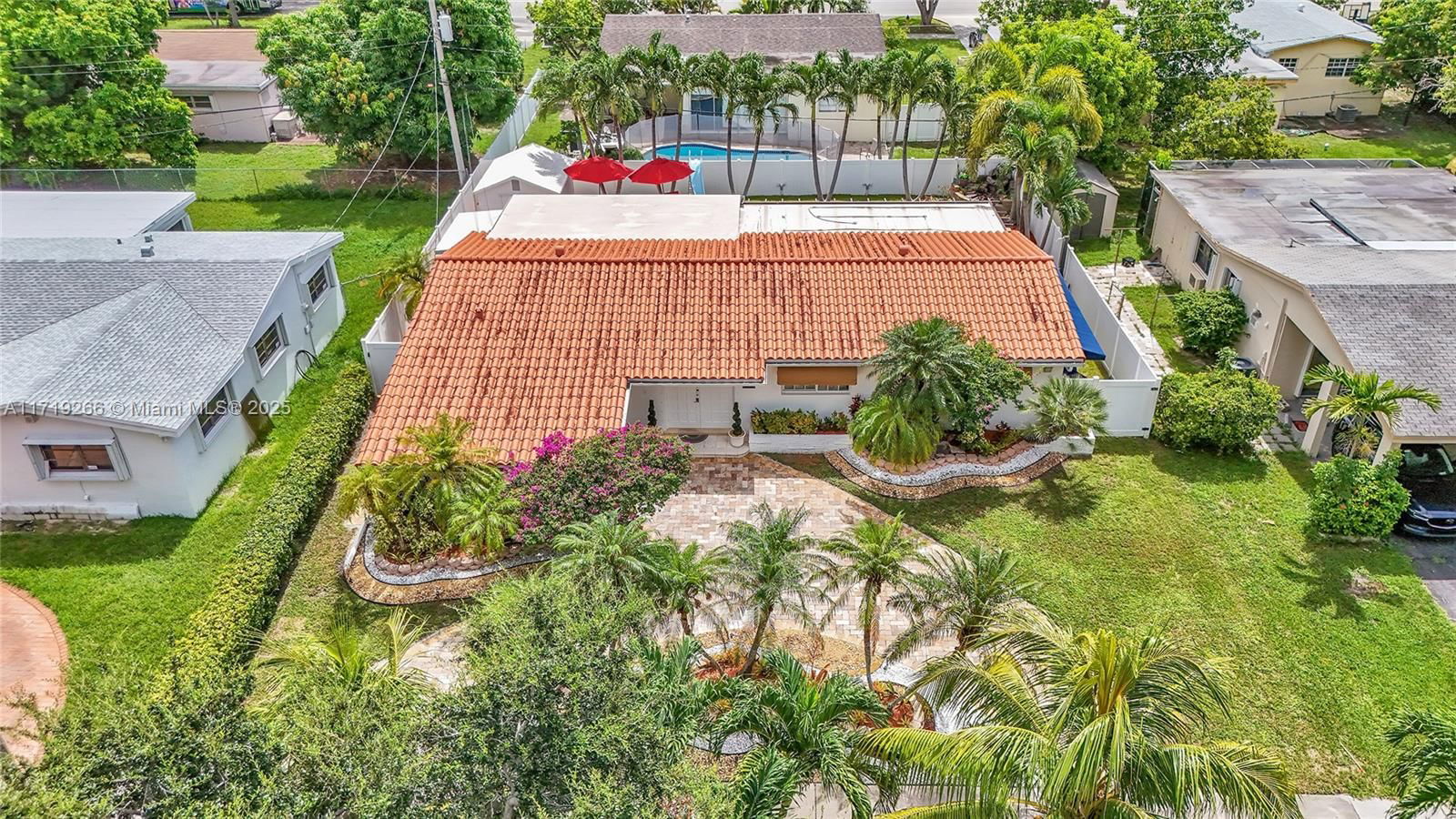 Real estate property located at 17805 9th Pl, Miami-dade, Windward Heights No 5, North Miami Beach, FL