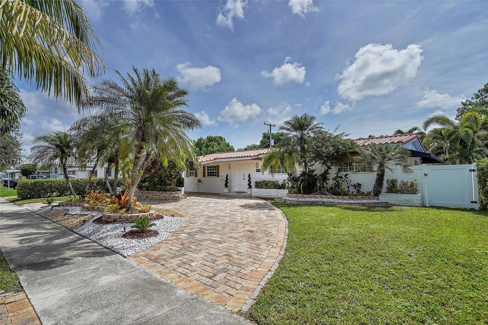 Real estate property located at 17805 9th Pl, Miami-dade, Windward Heights No 5, North Miami Beach, FL