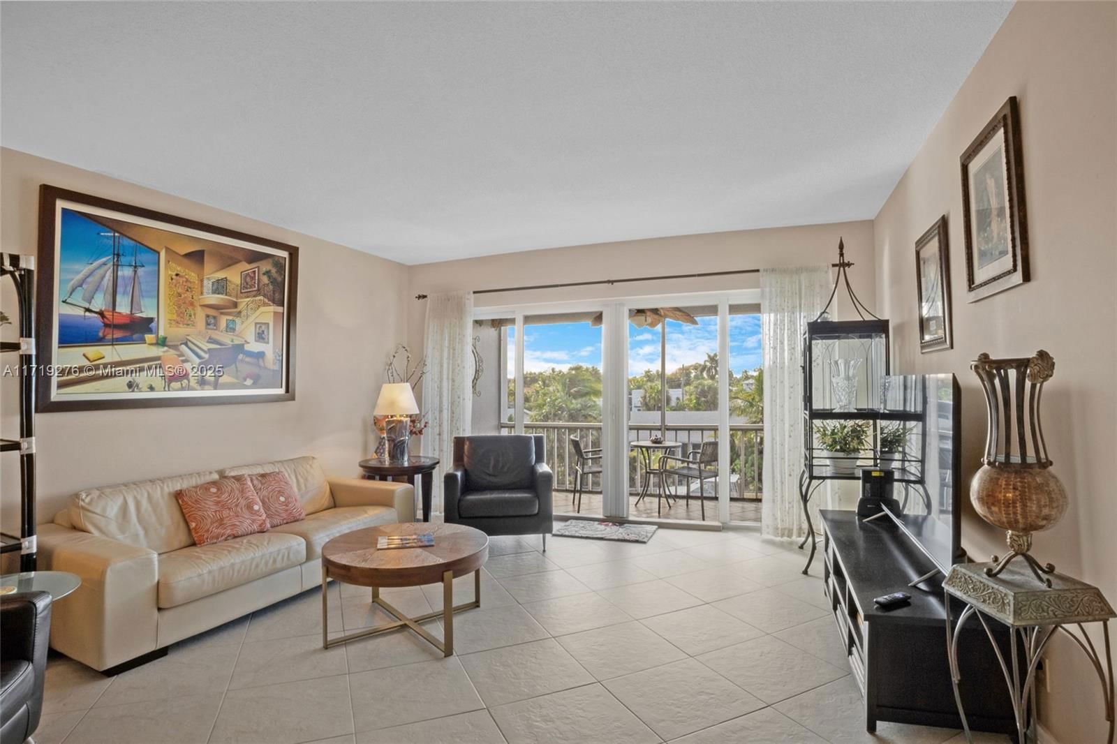 Real estate property located at 1200 12th St #311, Broward, Rio Nuevo D Condo, Fort Lauderdale, FL