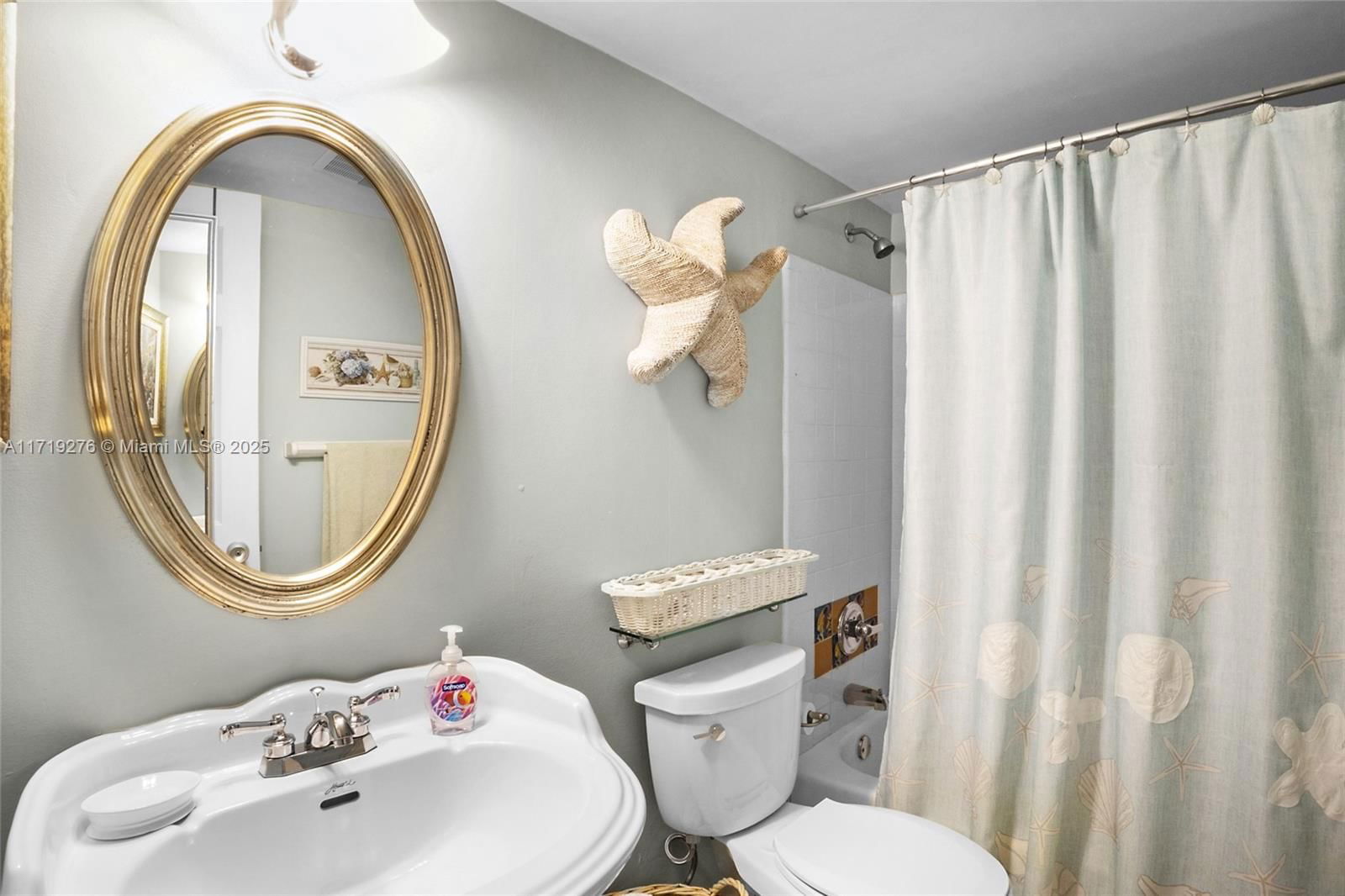 Real estate property located at 1200 12th St #311, Broward, Rio Nuevo D Condo, Fort Lauderdale, FL