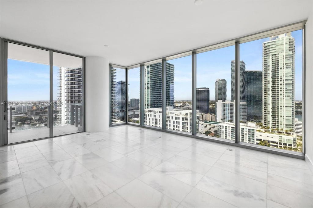 Real estate property located at 700 26th Terr #2006, Miami-dade, 700 Edgewater Condo, Miami, FL