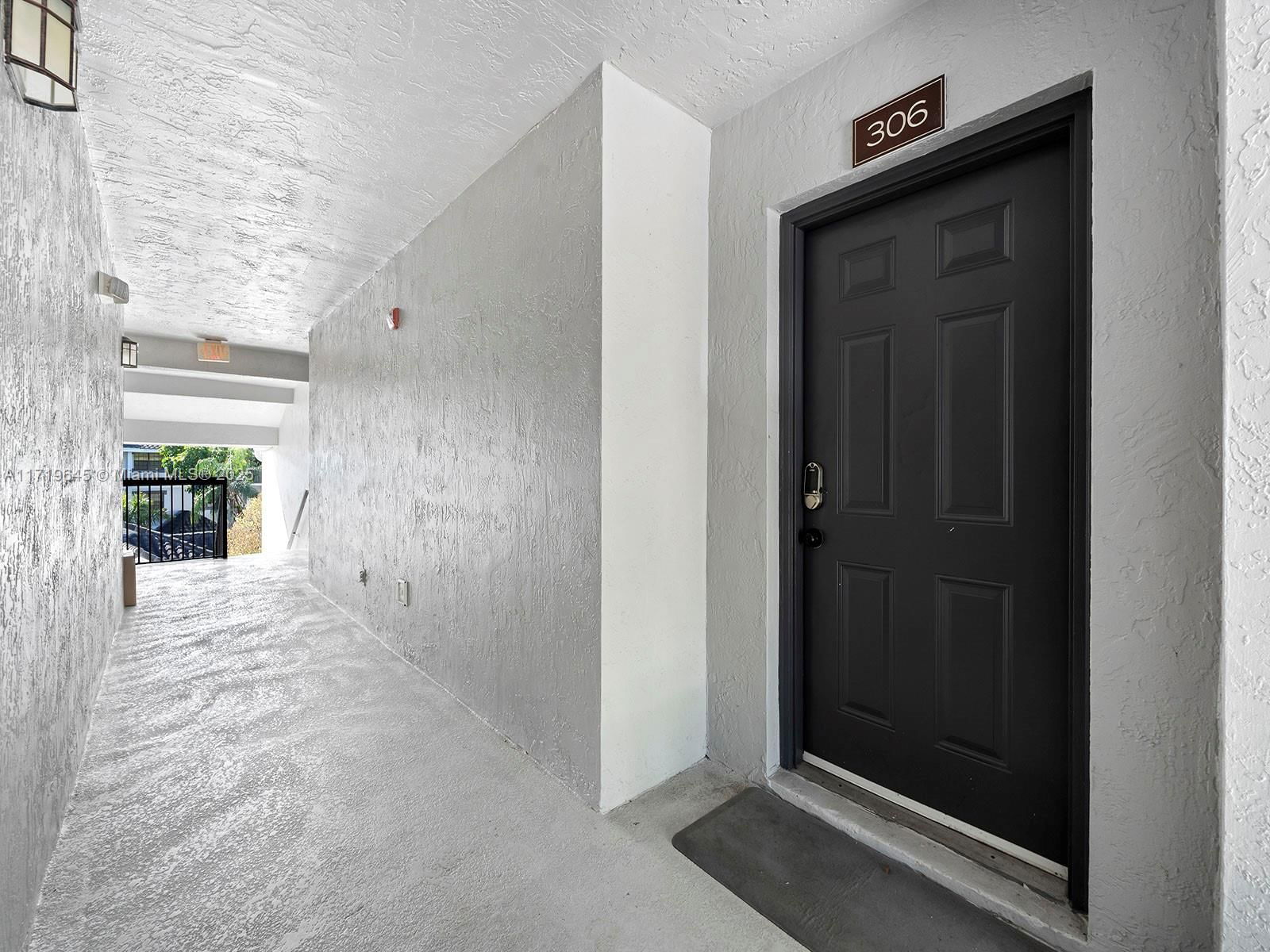 Real estate property located at 11241 Atlantic Blvd #306, Broward, Atlantic Springs Condo, Coral Springs, FL