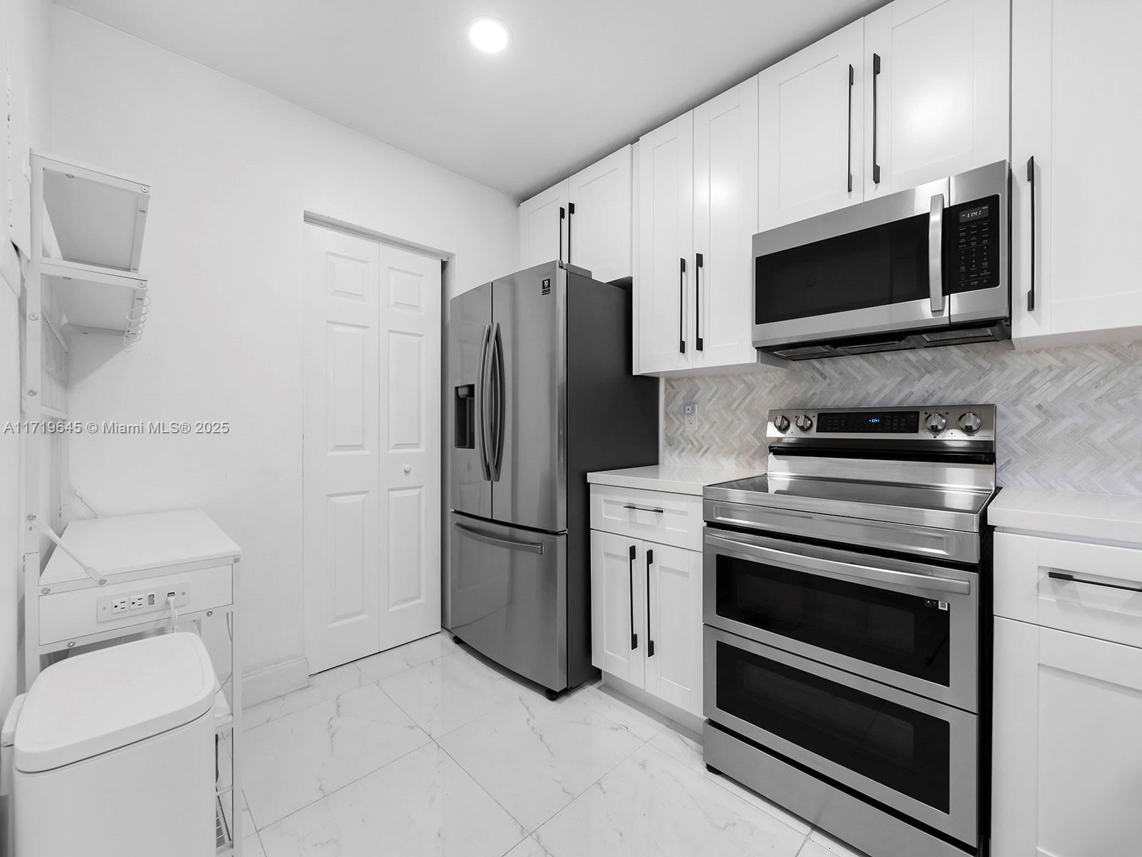 Real estate property located at 11241 Atlantic Blvd #306, Broward, Atlantic Springs Condo, Coral Springs, FL