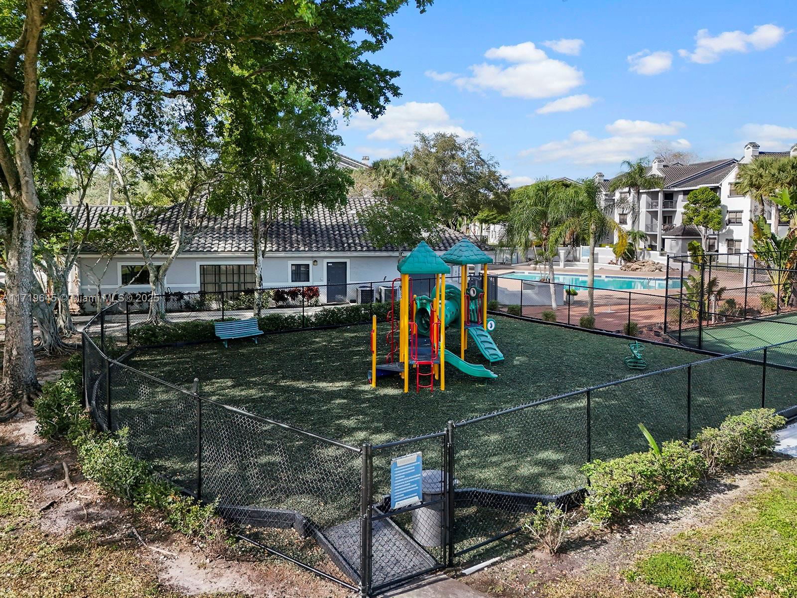 Real estate property located at 11241 Atlantic Blvd #306, Broward, Atlantic Springs Condo, Coral Springs, FL