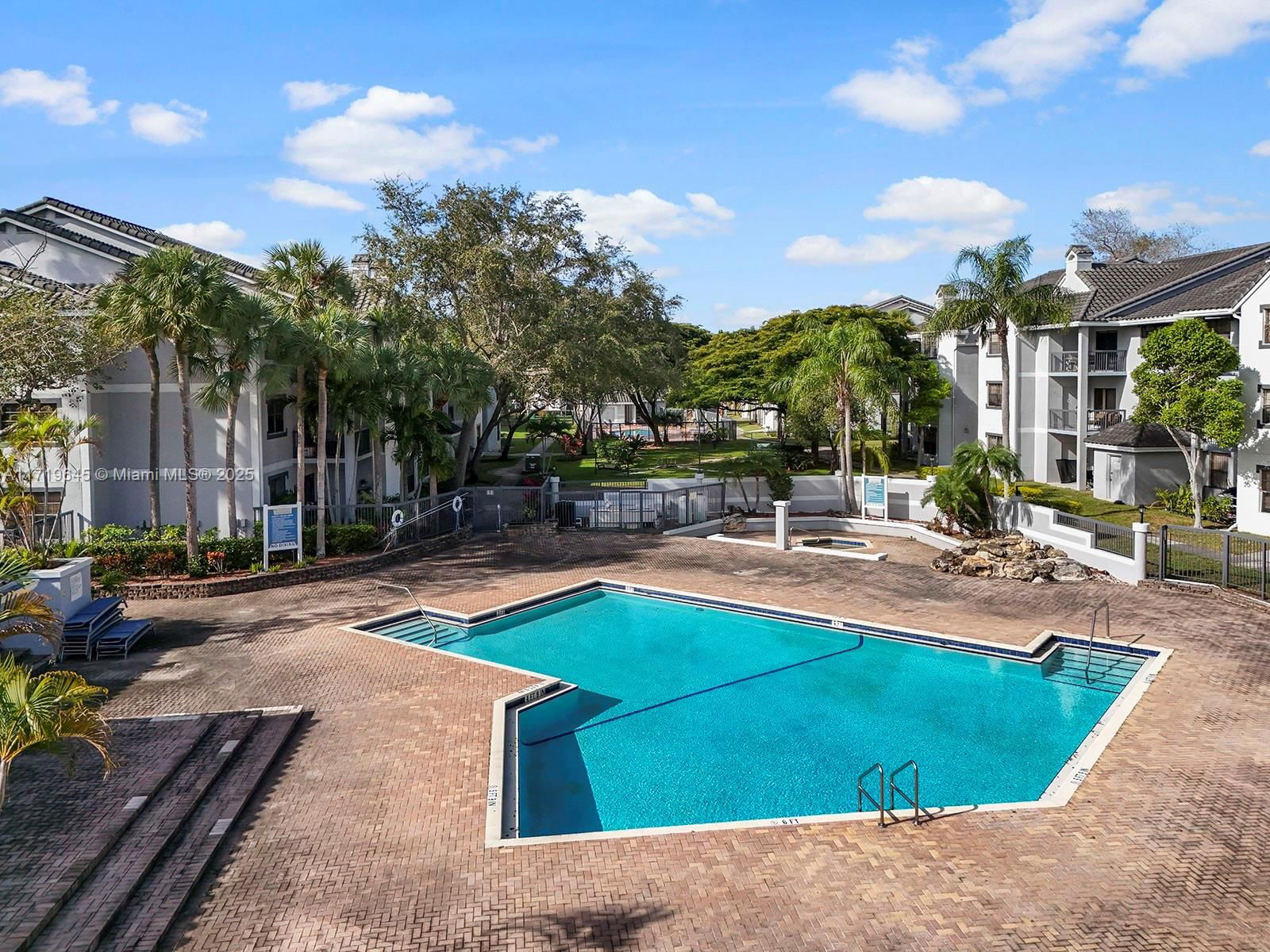Real estate property located at 11241 Atlantic Blvd #306, Broward, Atlantic Springs Condo, Coral Springs, FL