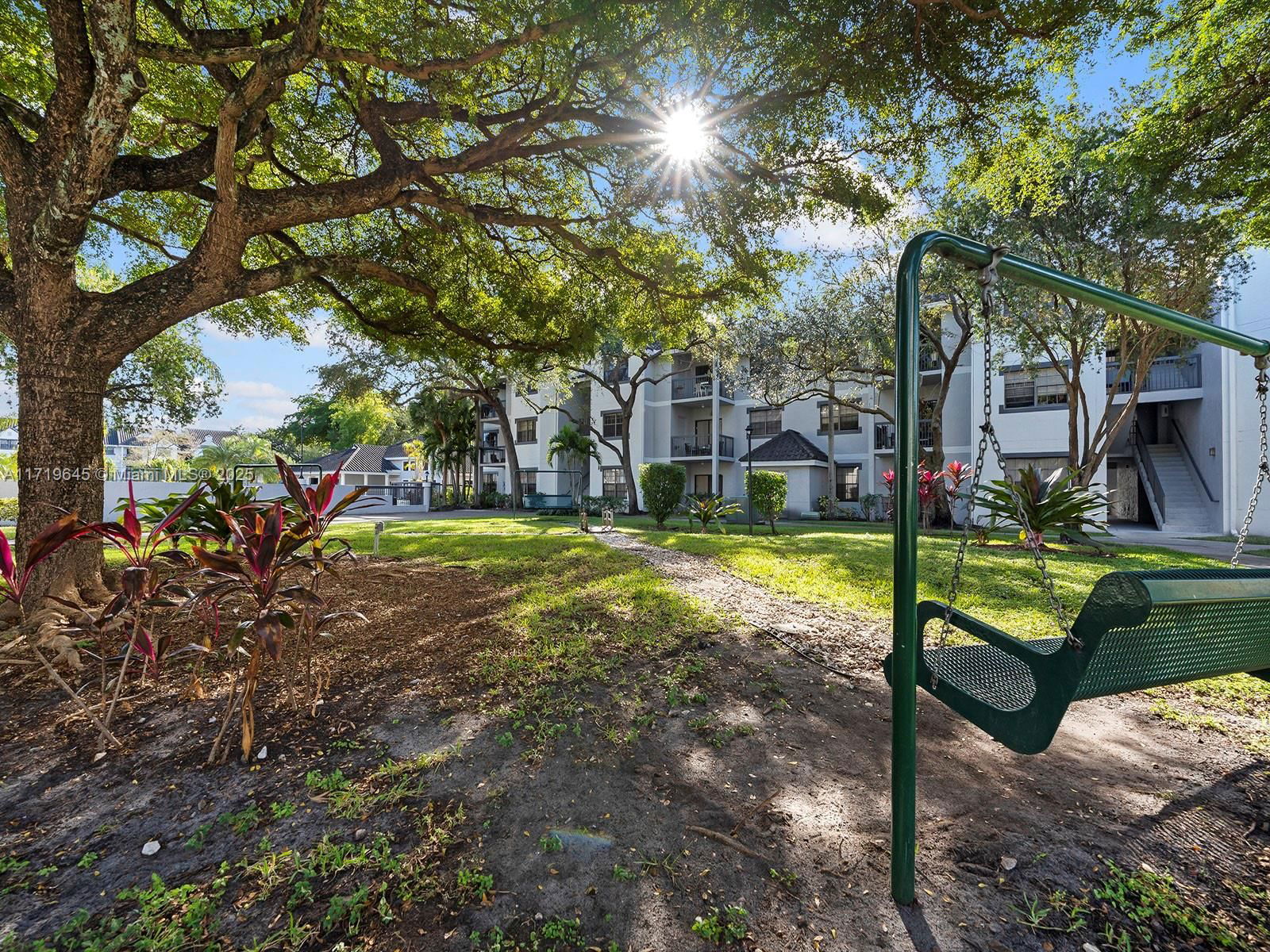 Real estate property located at 11241 Atlantic Blvd #306, Broward, Atlantic Springs Condo, Coral Springs, FL