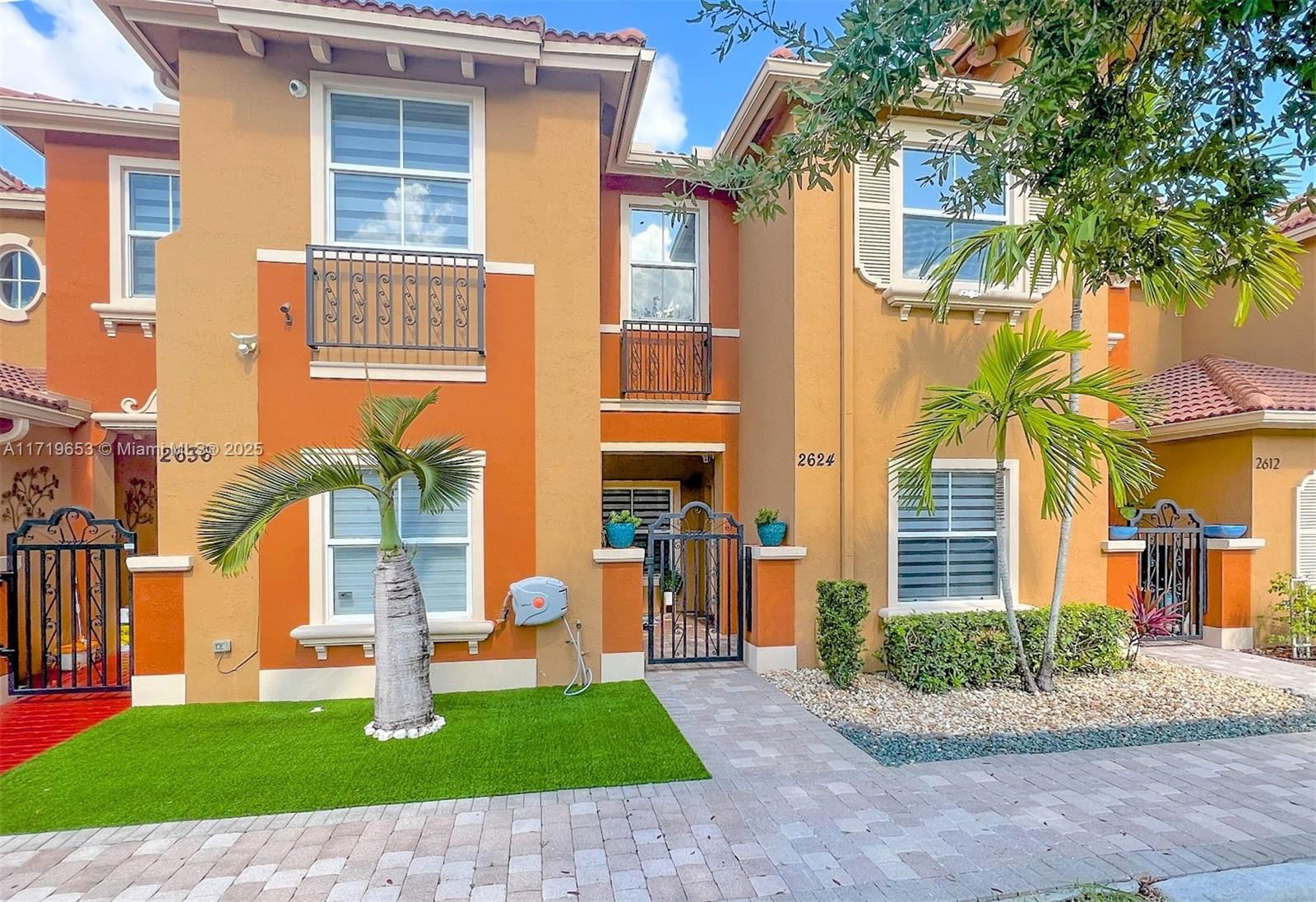 Real estate property located at 2624 122nd Ter #1404, Broward, Martinique No 1 Condo, Miramar, FL