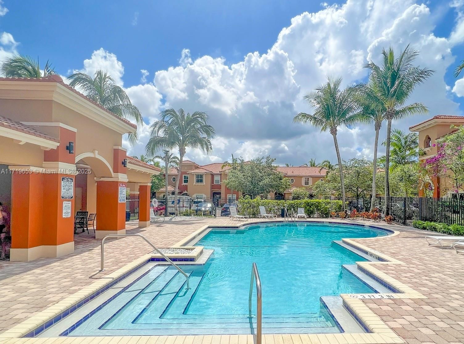 Real estate property located at 2624 122nd Ter #1404, Broward, Martinique No 1 Condo, Miramar, FL