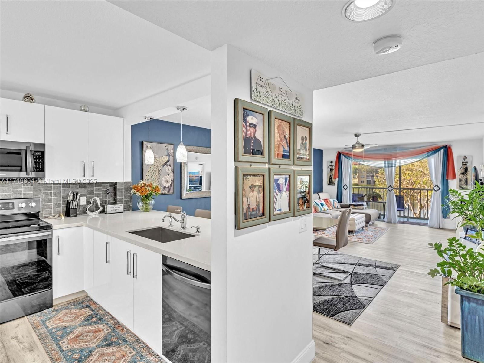 Real estate property located at 12950 13th St #205D, Broward, Hawthorne At Century Vill, Pembroke Pines, FL