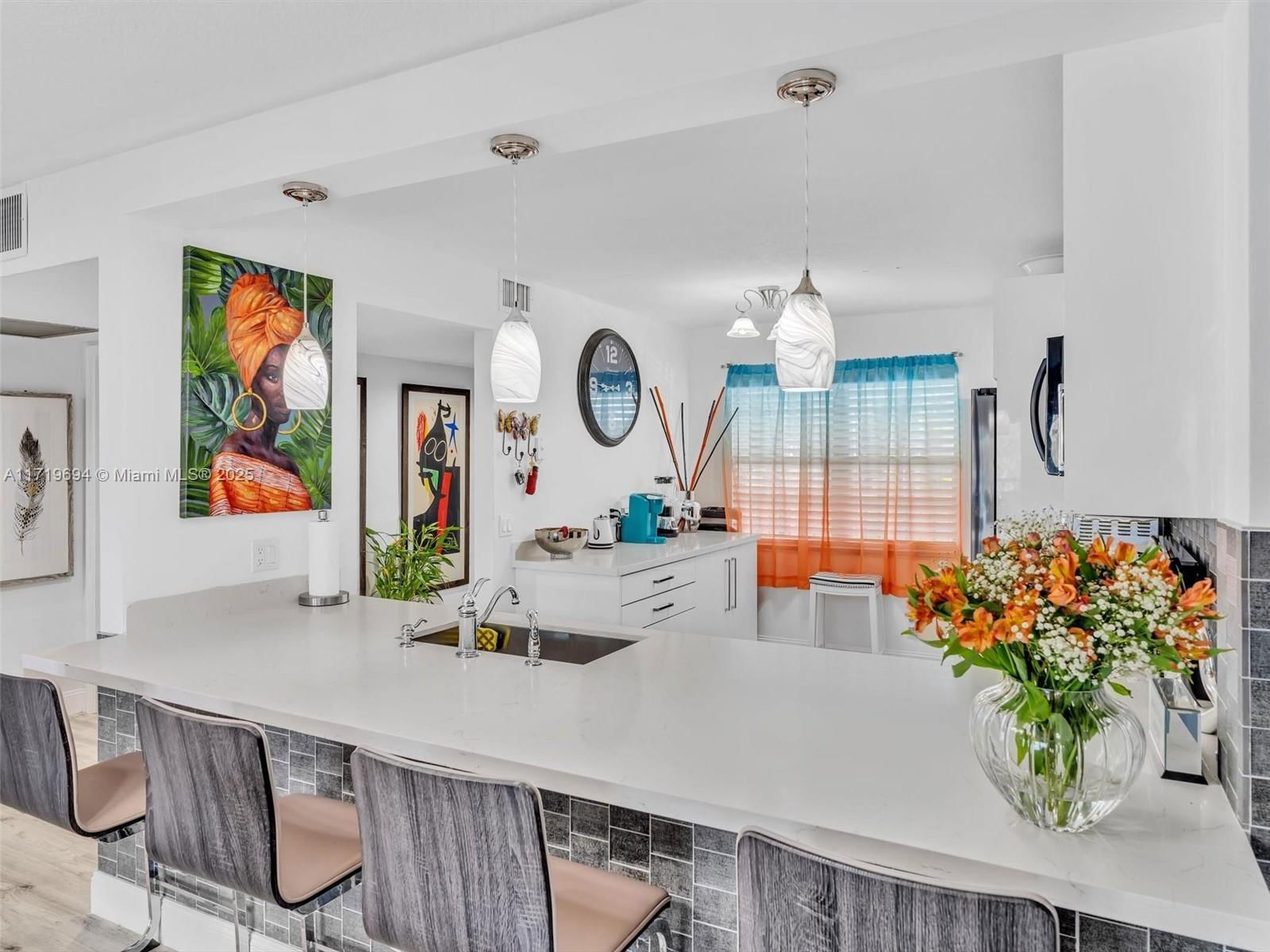 Real estate property located at 12950 13th St #205D, Broward, Hawthorne At Century Vill, Pembroke Pines, FL