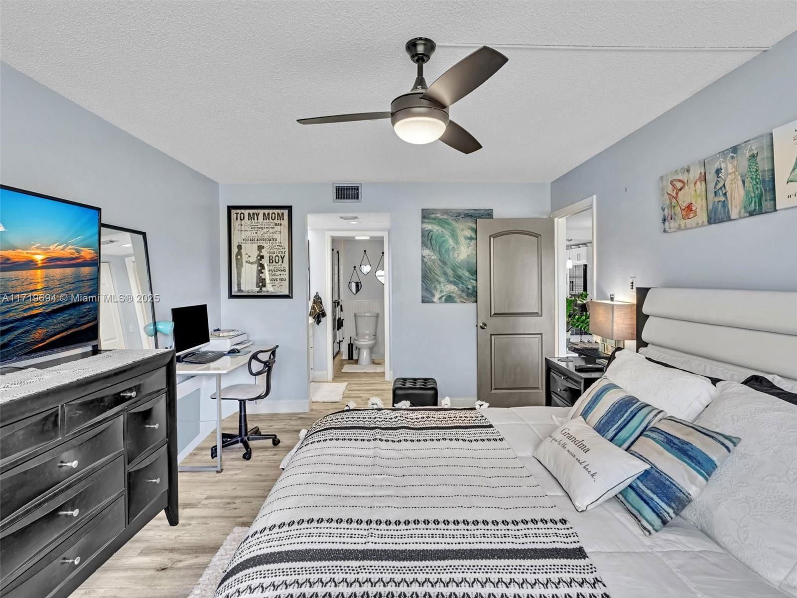 Real estate property located at 12950 13th St #205D, Broward, Hawthorne At Century Vill, Pembroke Pines, FL