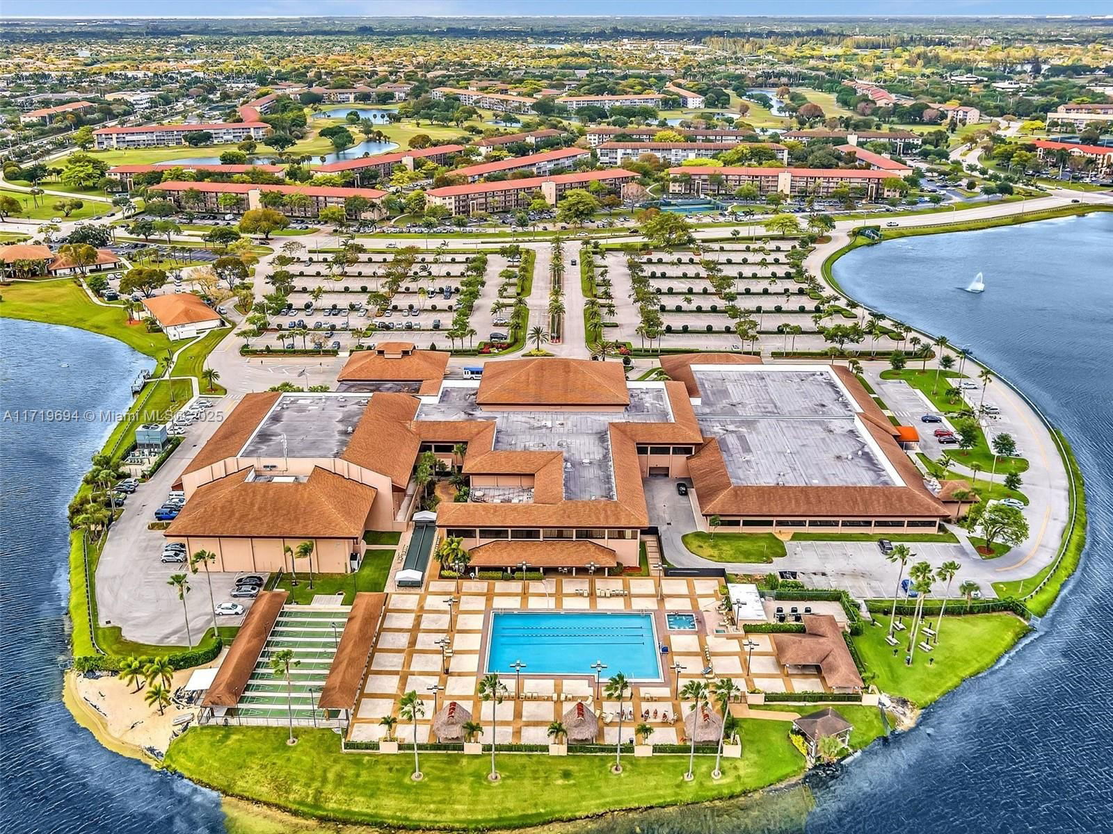 Real estate property located at 12950 13th St #205D, Broward, Hawthorne At Century Vill, Pembroke Pines, FL