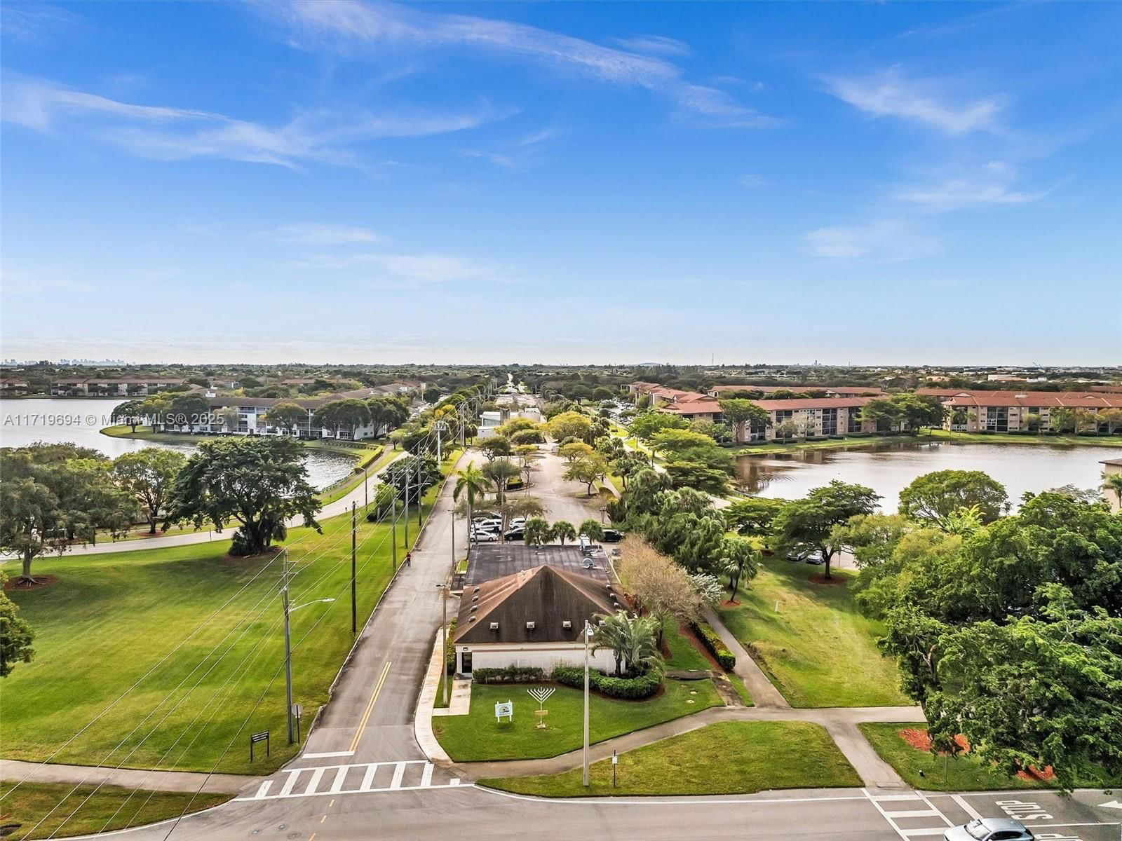 Real estate property located at 12950 13th St #205D, Broward, Hawthorne At Century Vill, Pembroke Pines, FL