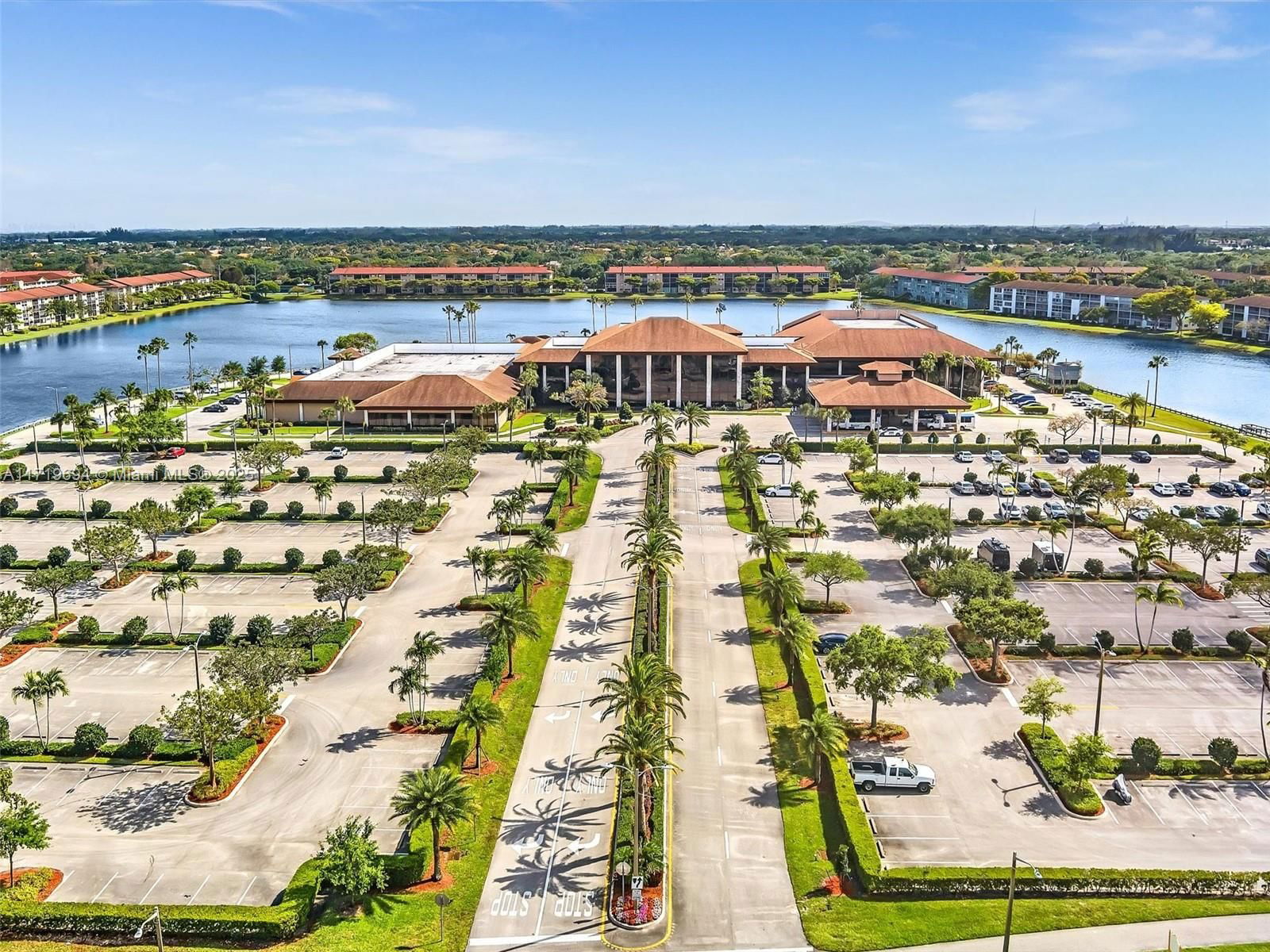 Real estate property located at 12950 13th St #205D, Broward, Hawthorne At Century Vill, Pembroke Pines, FL