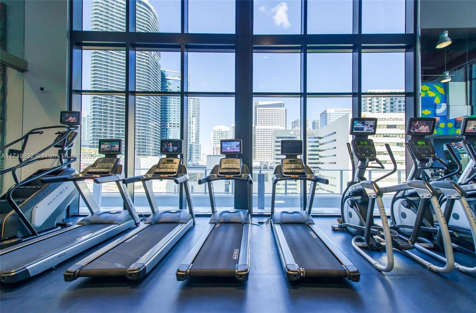 Real estate property located at 1010 Brickell Ave #2911, Miami-dade, 1010 Brickell Condo, Miami, FL
