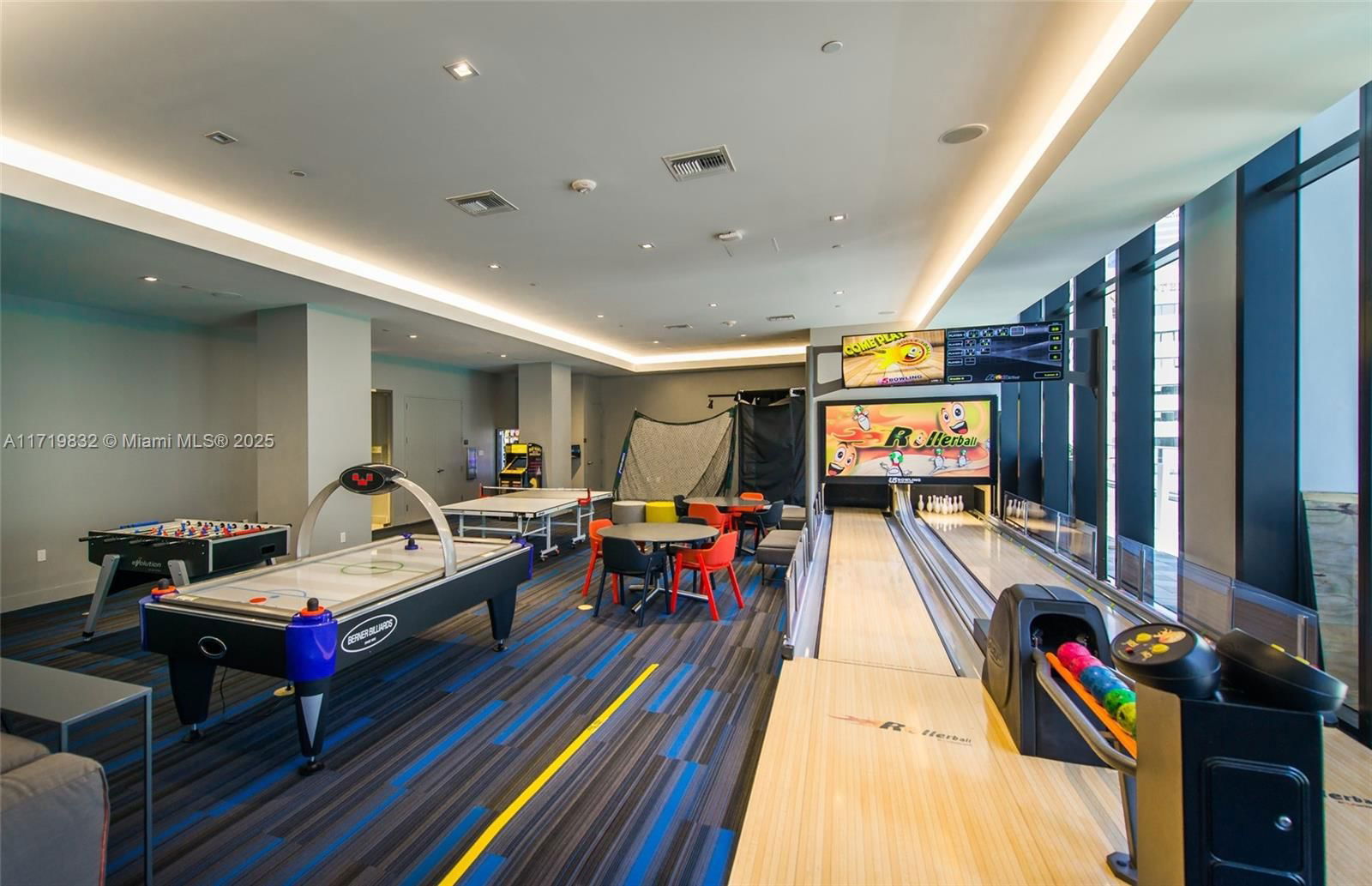 Real estate property located at 1010 Brickell Ave #2911, Miami-dade, 1010 Brickell Condo, Miami, FL