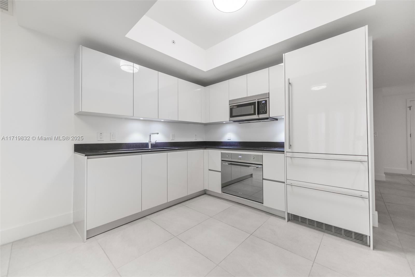 Real estate property located at 1010 Brickell Ave #2911, Miami-dade, 1010 Brickell Condo, Miami, FL