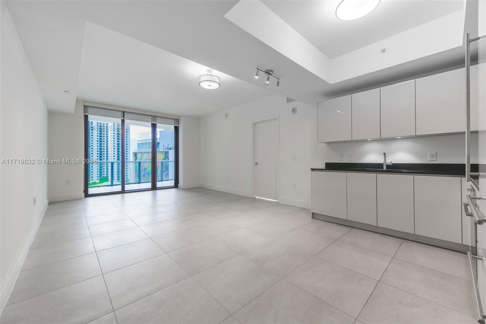 Real estate property located at 1010 Brickell Ave #2911, Miami-dade, 1010 Brickell Condo, Miami, FL