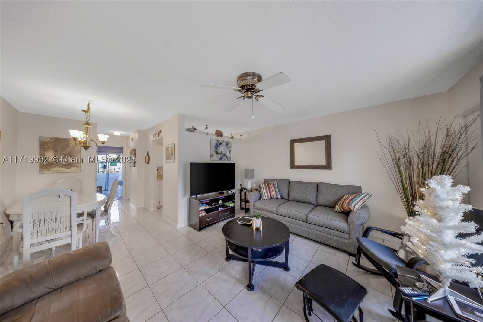 Real estate property located at 15610 6th Ave #8D, Miami-dade, Golden Towers No 2 Inc -, Miami, FL