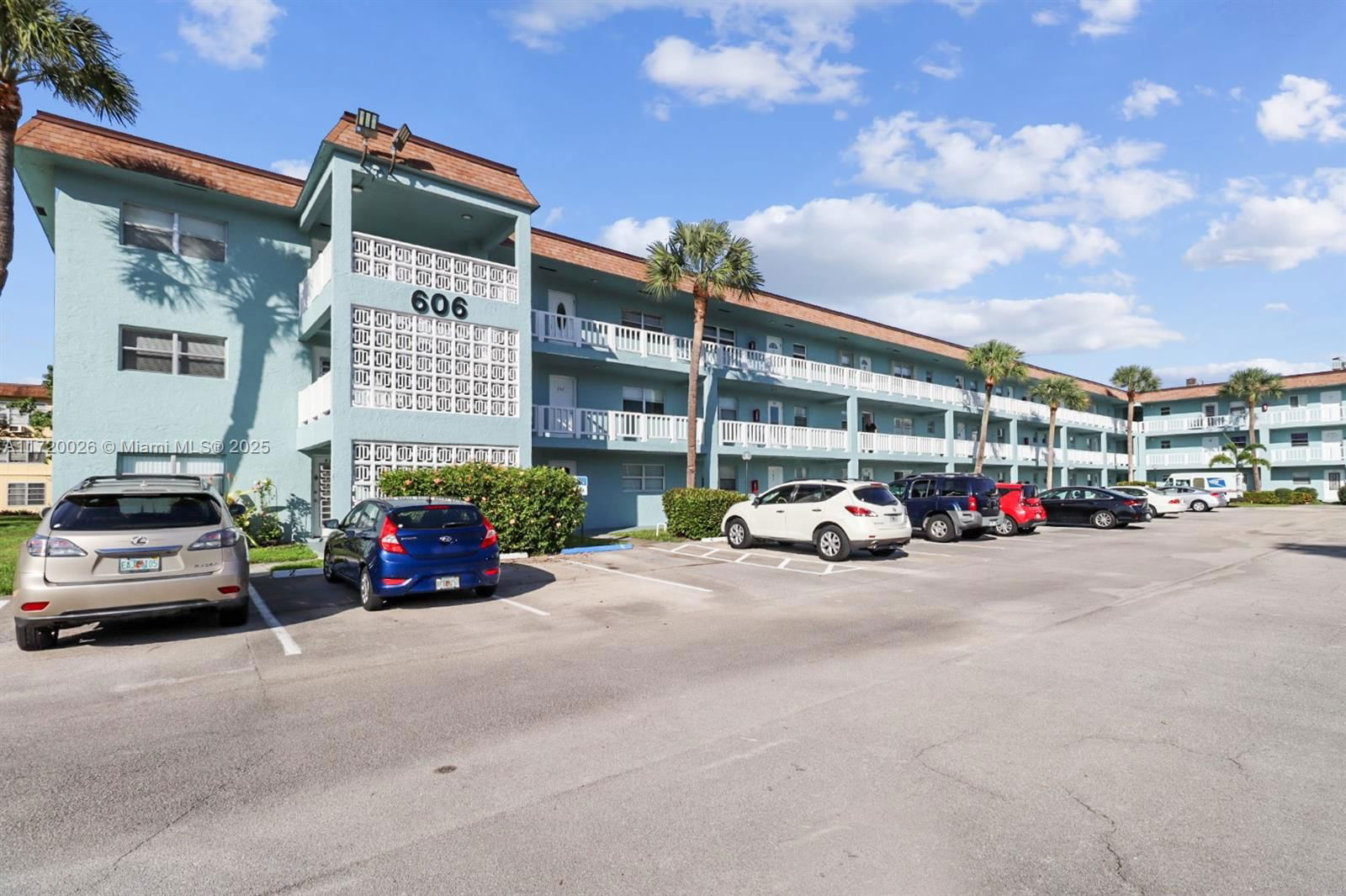 Real estate property located at 606 Natura Blvd #107, Broward, NATURA CONDO NO 3, Deerfield Beach, FL