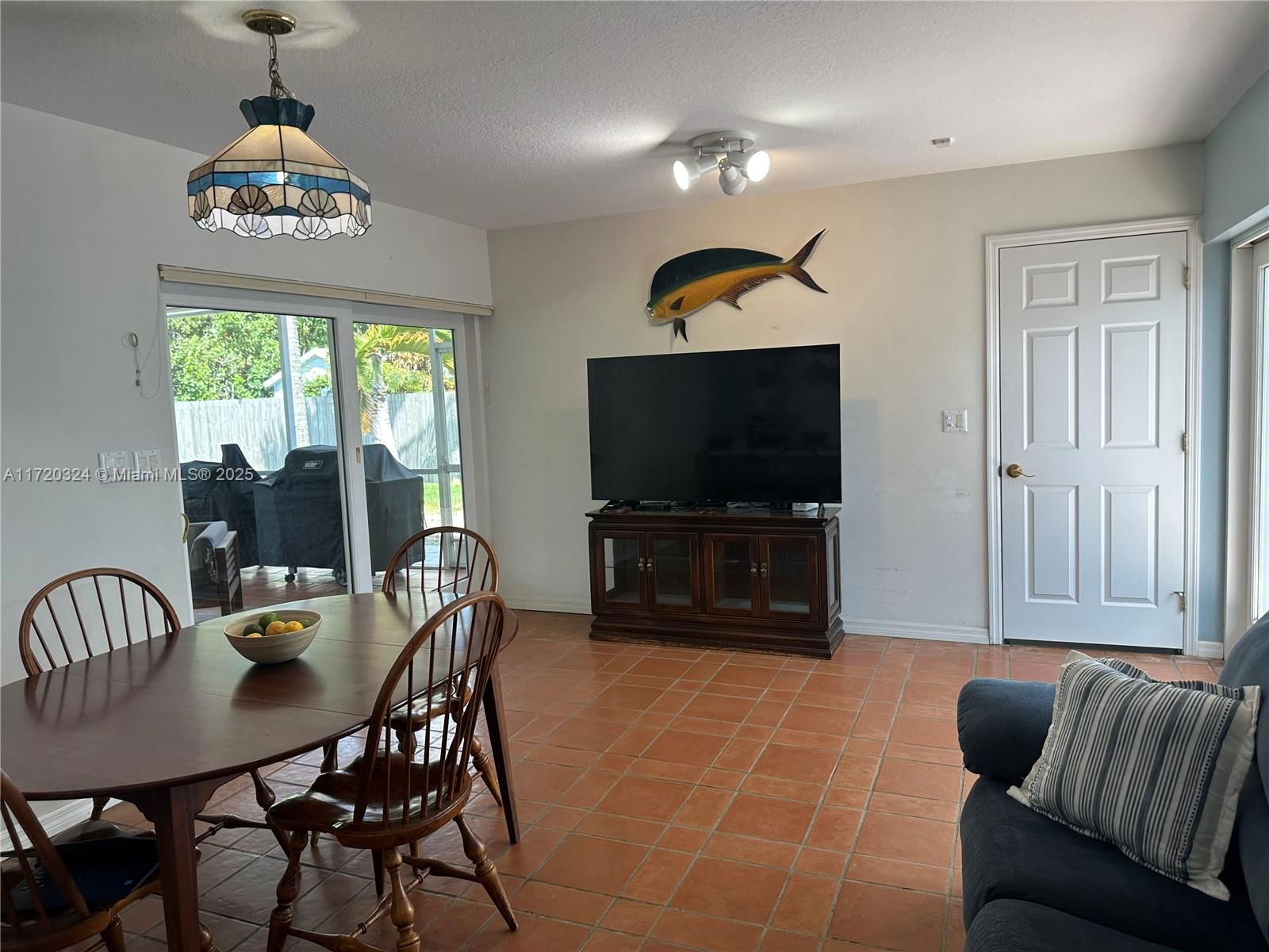 Real estate property located at 9920 194th St, Miami-dade, Bel Aire Sec 3, Cutler Bay, FL