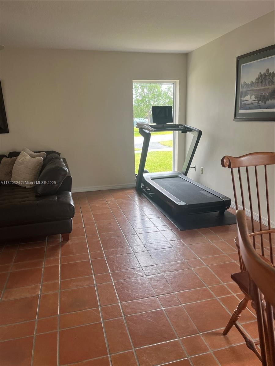 Real estate property located at 9920 194th St, Miami-dade, Bel Aire Sec 3, Cutler Bay, FL