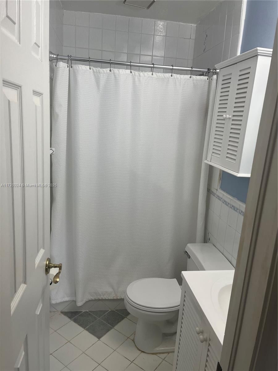 Real estate property located at 9920 194th St, Miami-dade, Bel Aire Sec 3, Cutler Bay, FL