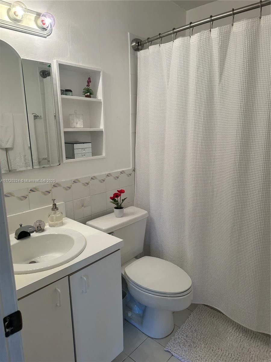 Real estate property located at 9920 194th St, Miami-dade, Bel Aire Sec 3, Cutler Bay, FL