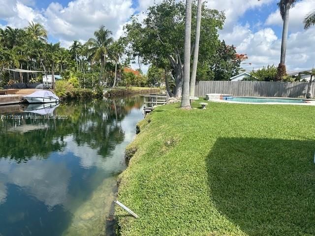 Real estate property located at 9920 194th St, Miami-dade, Bel Aire Sec 3, Cutler Bay, FL