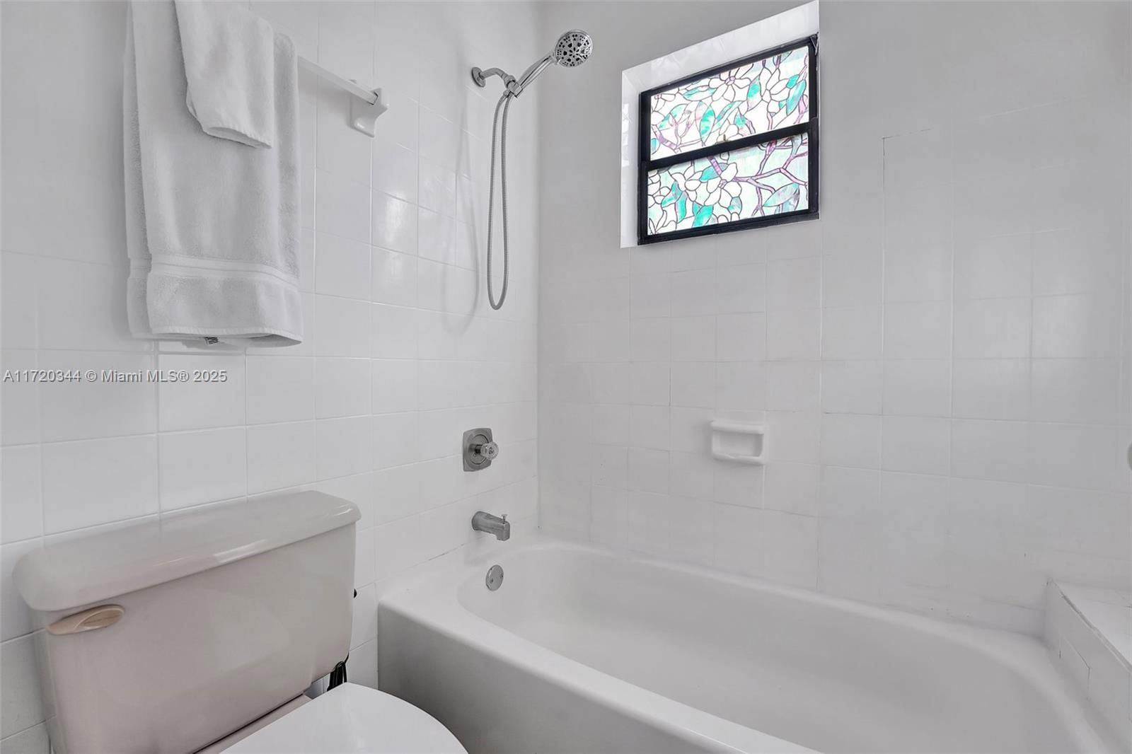 Real estate property located at 232 10th Ave #232, Broward, Ibiza Condo, Pompano Beach, FL