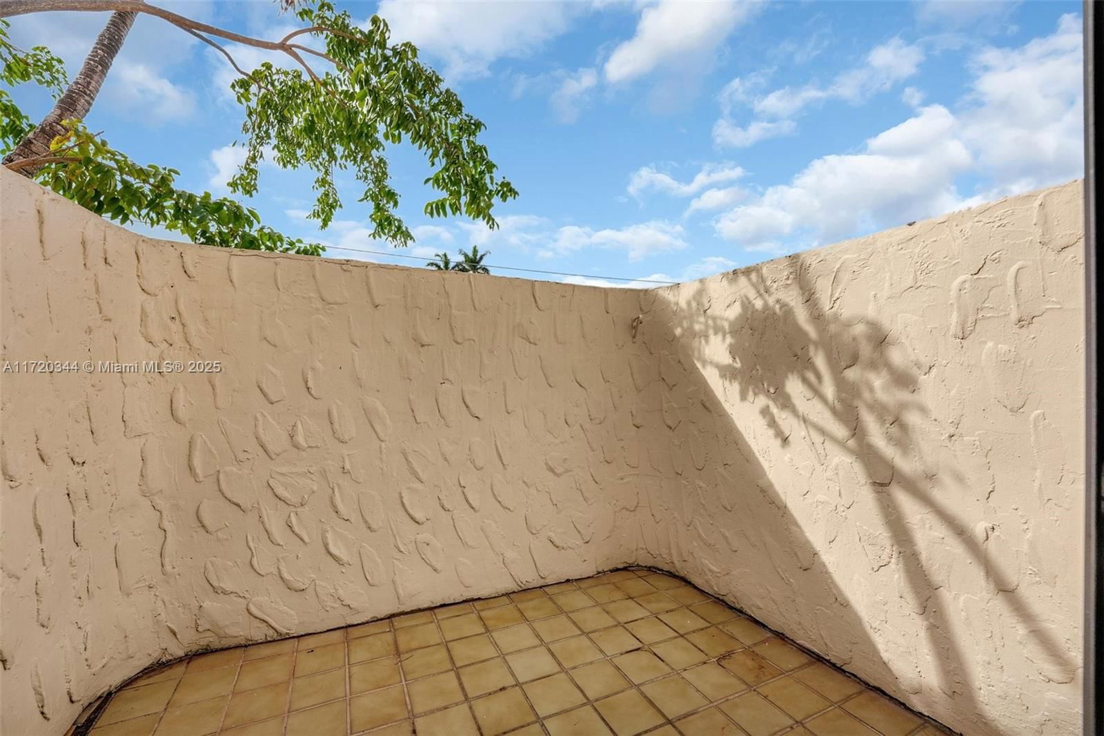 Real estate property located at 232 10th Ave #232, Broward, Ibiza Condo, Pompano Beach, FL