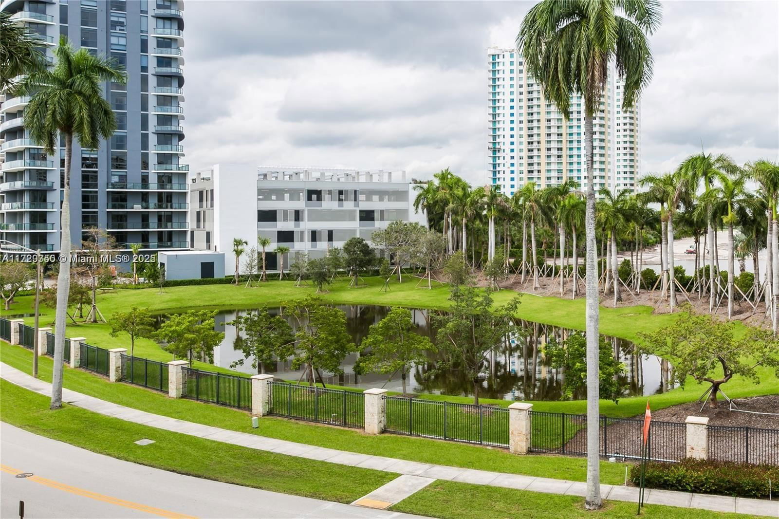 Real estate property located at 200 Diplomat Pkwy #425, Broward, Fairways Riviera Condo, Hallandale Beach, FL