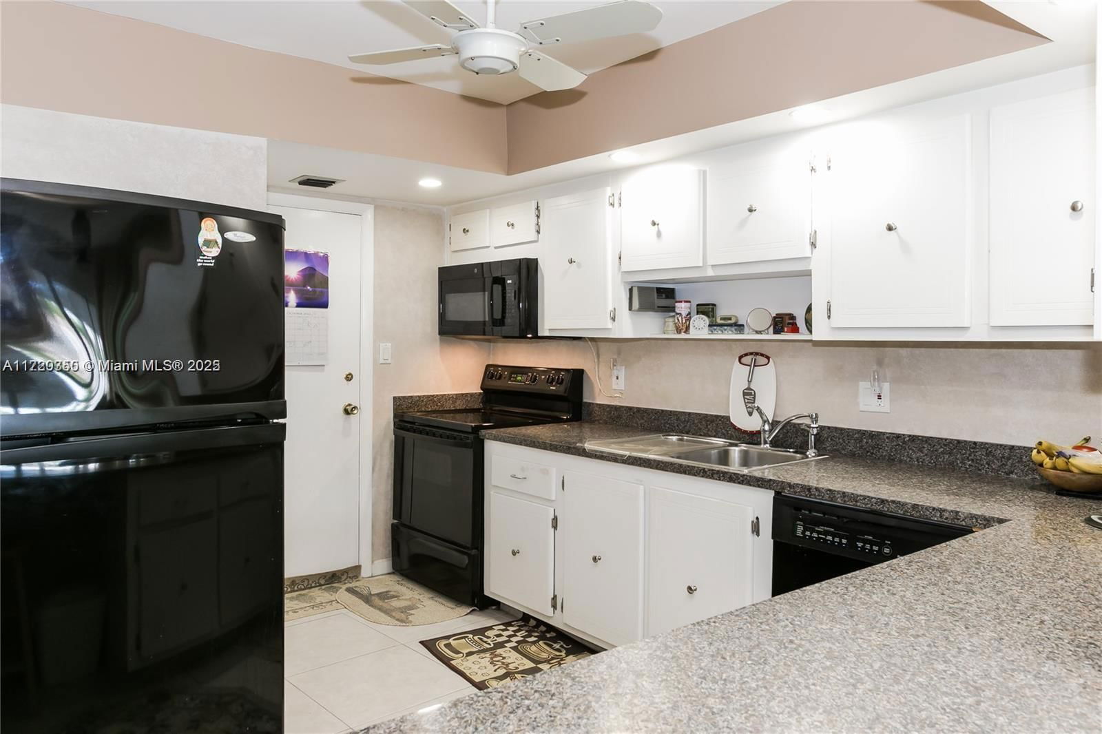 Real estate property located at 200 Diplomat Pkwy #425, Broward, Fairways Riviera Condo, Hallandale Beach, FL