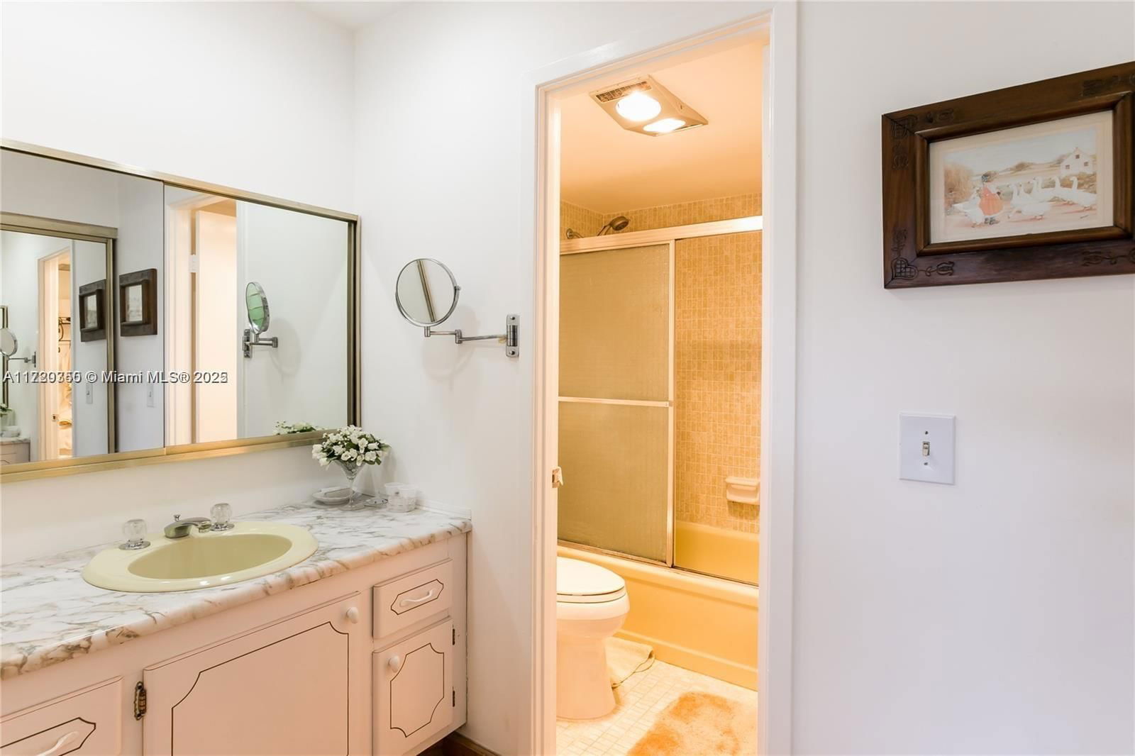 Real estate property located at 200 Diplomat Pkwy #425, Broward, Fairways Riviera Condo, Hallandale Beach, FL