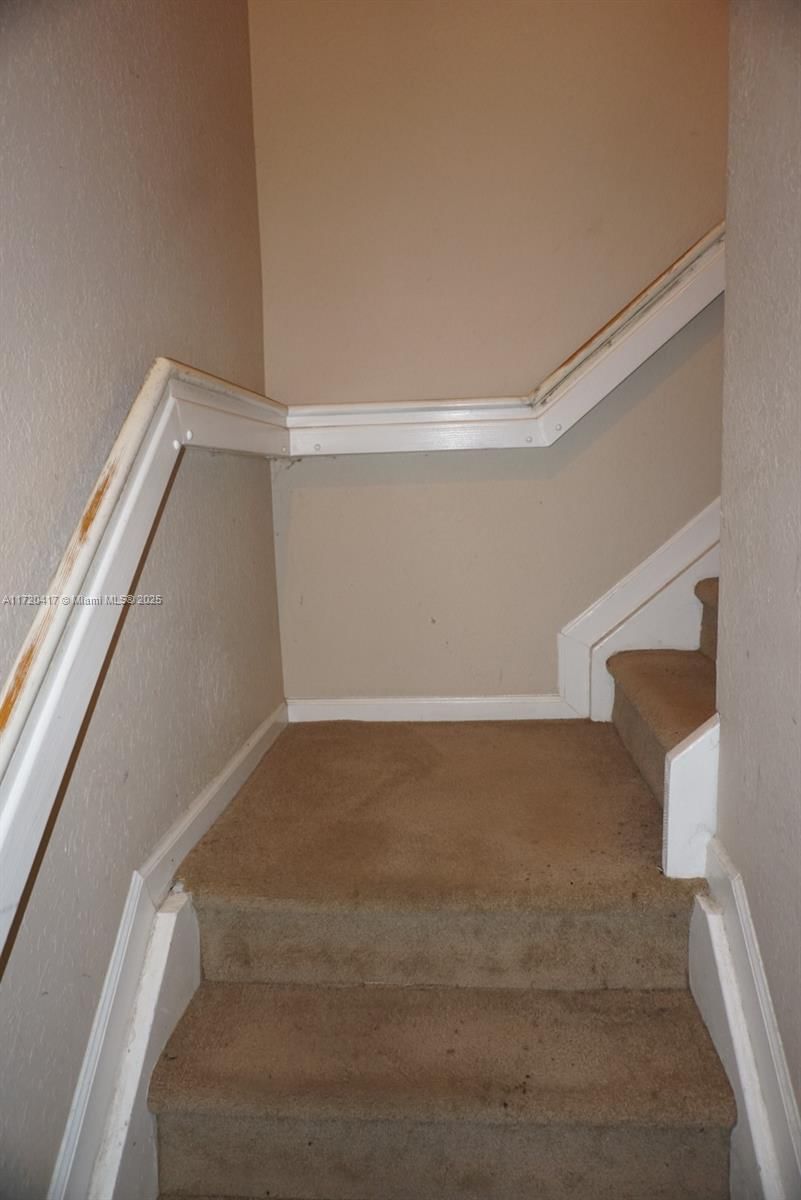 Real estate property located at 5560 43rd St, Broward, Davie Little Ranches Amen, Davie, FL