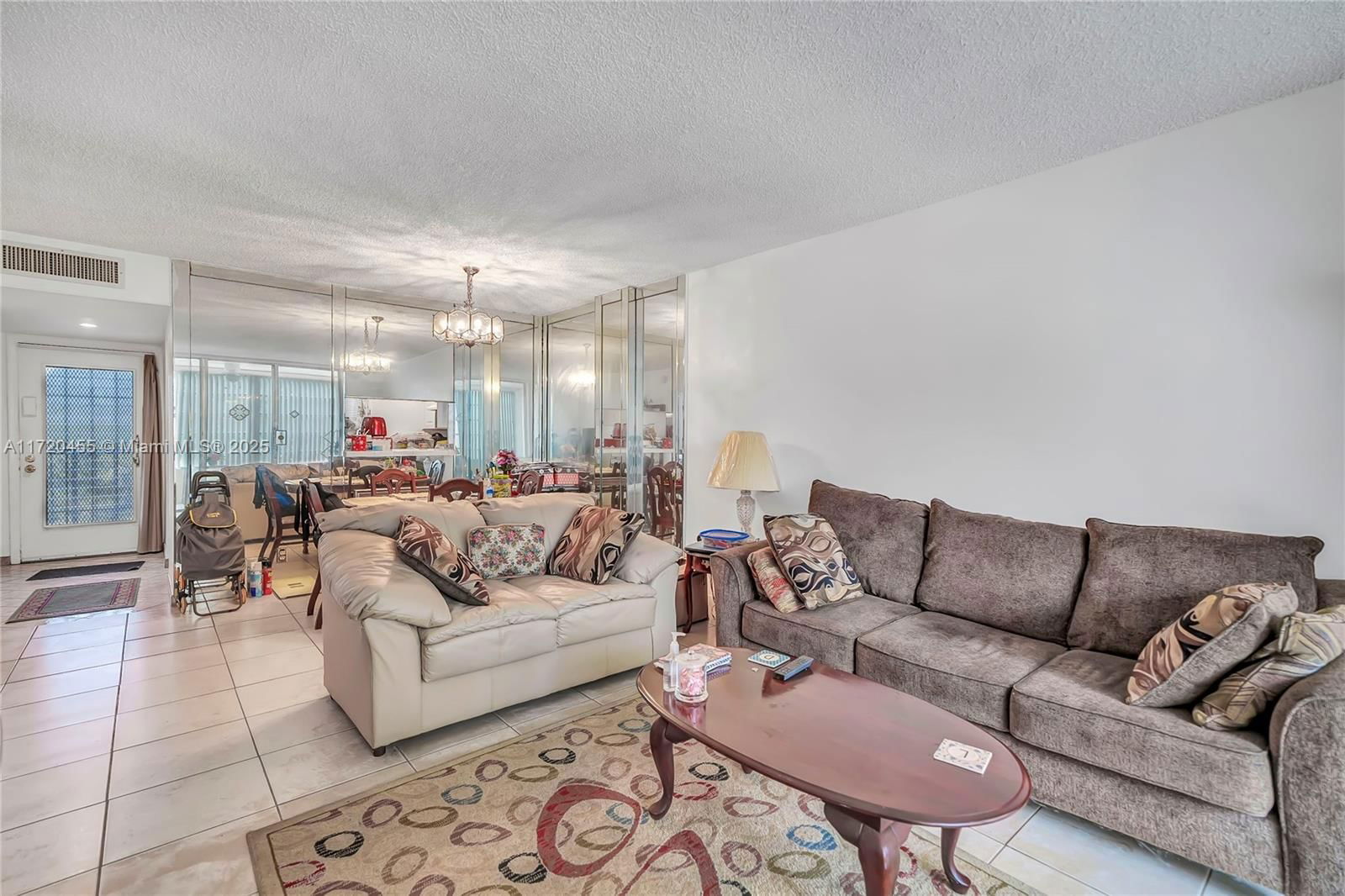 Real estate property located at 3070 48th Ter #310, Broward, Cypress Chase Condo No 5, Lauderdale Lakes, FL