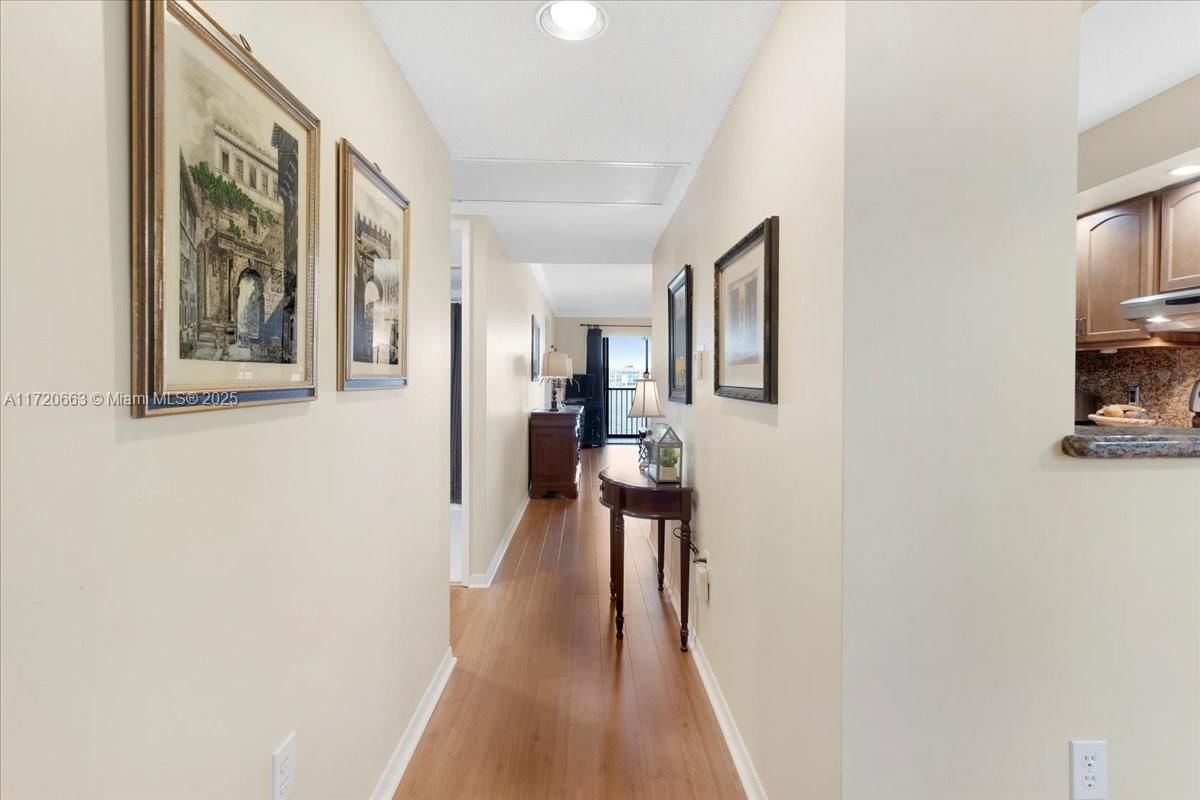 Real estate property located at 1400 131st Way #204Q, Broward, Ivanhoe East At Century V, Pembroke Pines, FL