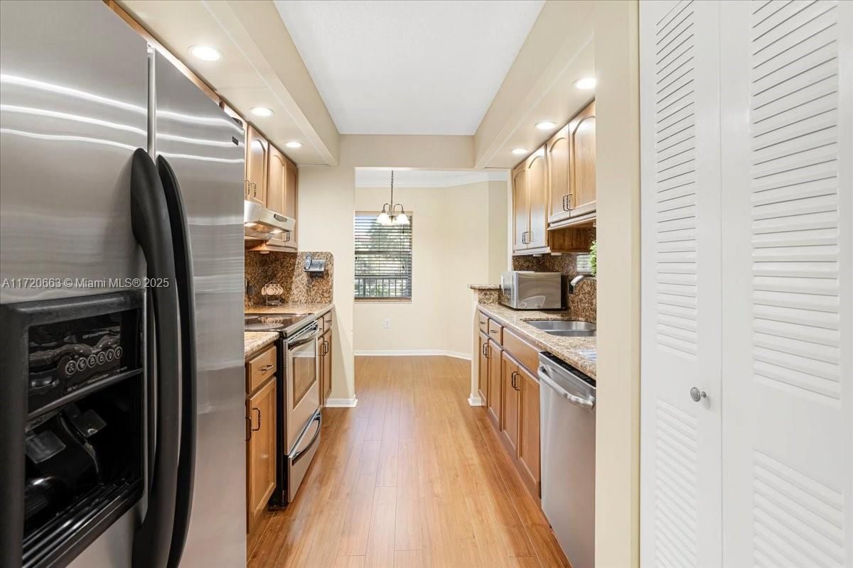 Real estate property located at 1400 131st Way #204Q, Broward, Ivanhoe East At Century V, Pembroke Pines, FL