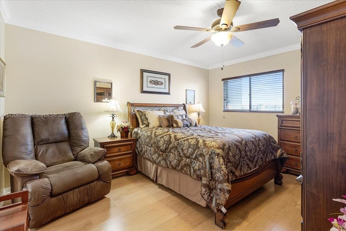 Real estate property located at 1400 131st Way #204Q, Broward, Ivanhoe East At Century V, Pembroke Pines, FL