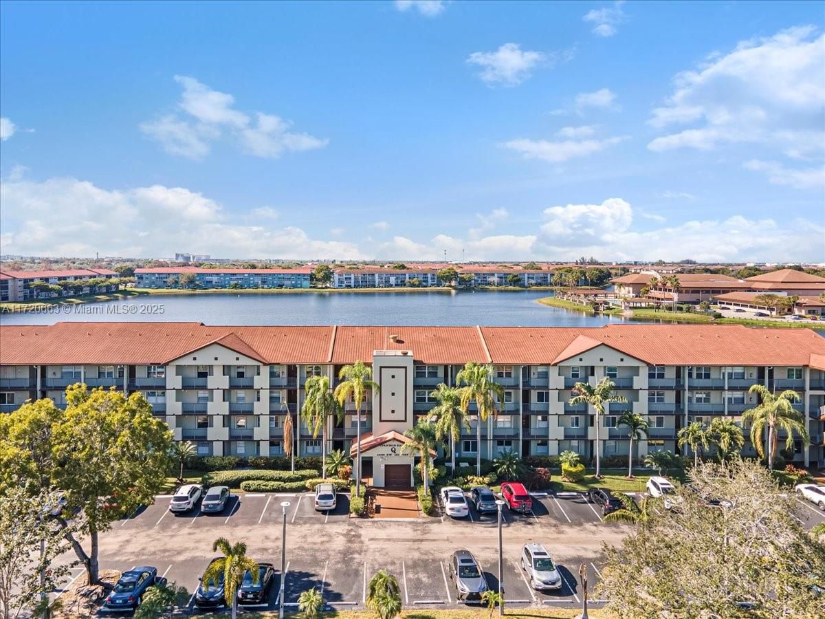 Real estate property located at 1400 131st Way #204Q, Broward, Ivanhoe East At Century V, Pembroke Pines, FL
