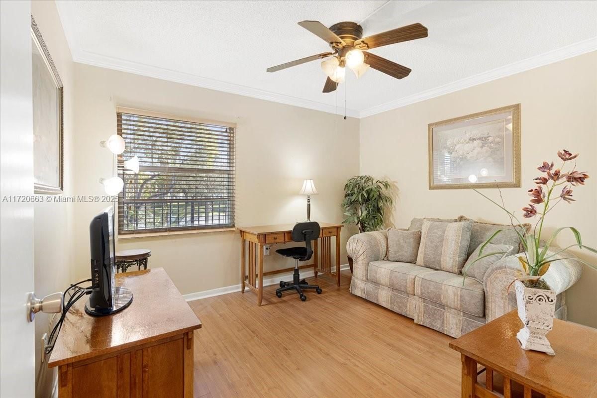 Real estate property located at 1400 131st Way #204Q, Broward, Ivanhoe East At Century V, Pembroke Pines, FL